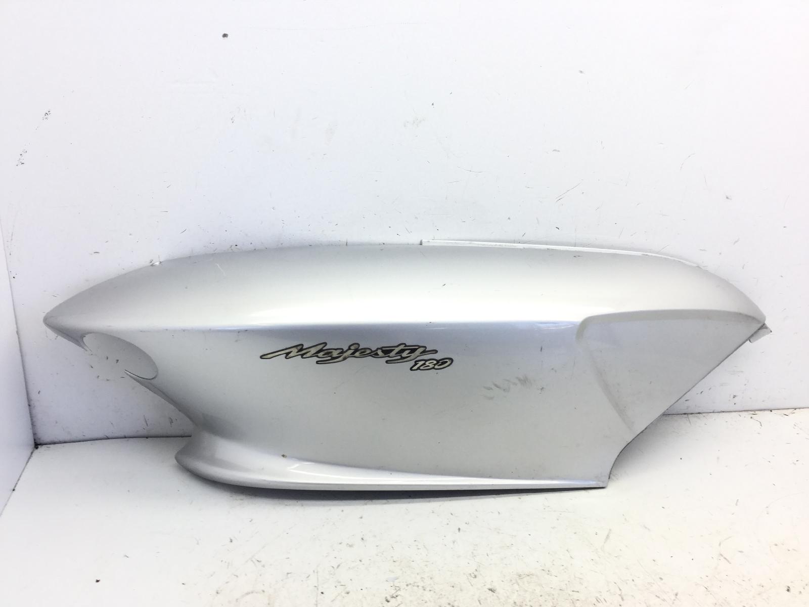 Yamaha majesty yp 180 carena fiancata posteriore destra 2003 2006 sg121