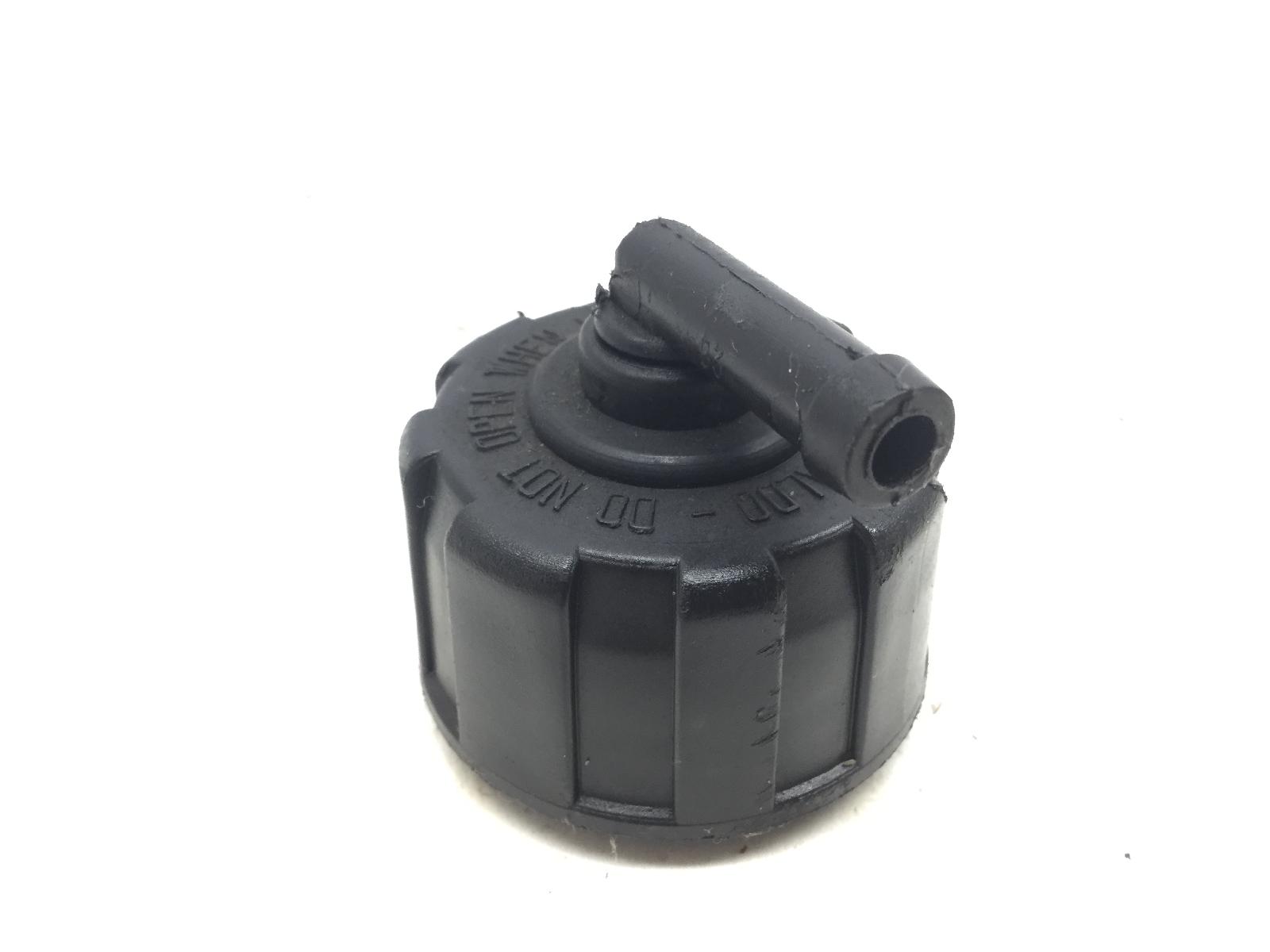 Tappo vaso espansione liquido raffreddamento yamaha majesty yp 180 2003 2006 sg121