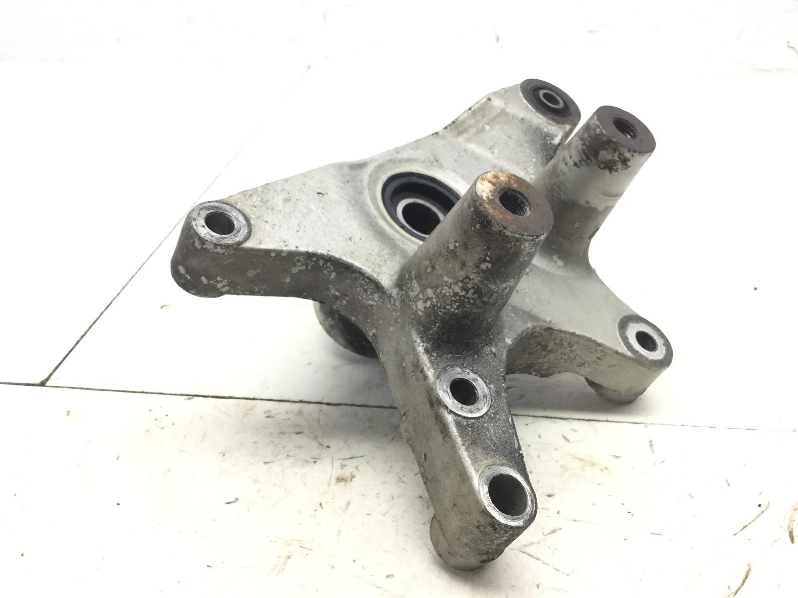 Yamaha majesty yp 180 staffa supporto ammortizzatore posteriore 2003 2006 sg121