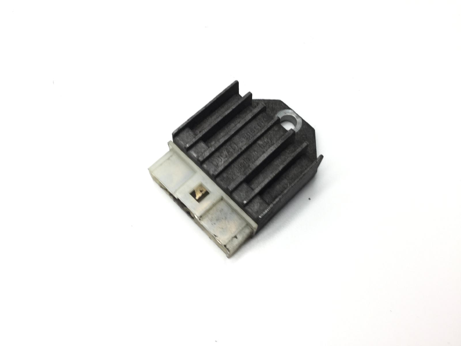 Mbk ovetto 50 regolatore di tensione 1997 2001 5ad