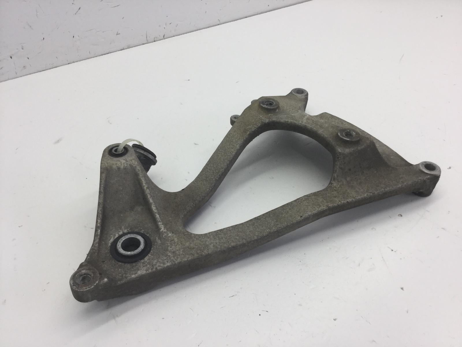 Honda sh i 125 staffa supporto scarico marmitta 2006 2006 jf14a