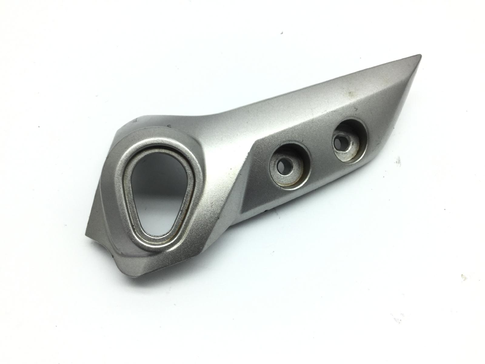 Yamaha fz6 600 coperchio destro telaietto supporto faro fanale anteriore 2004 2005 rj074