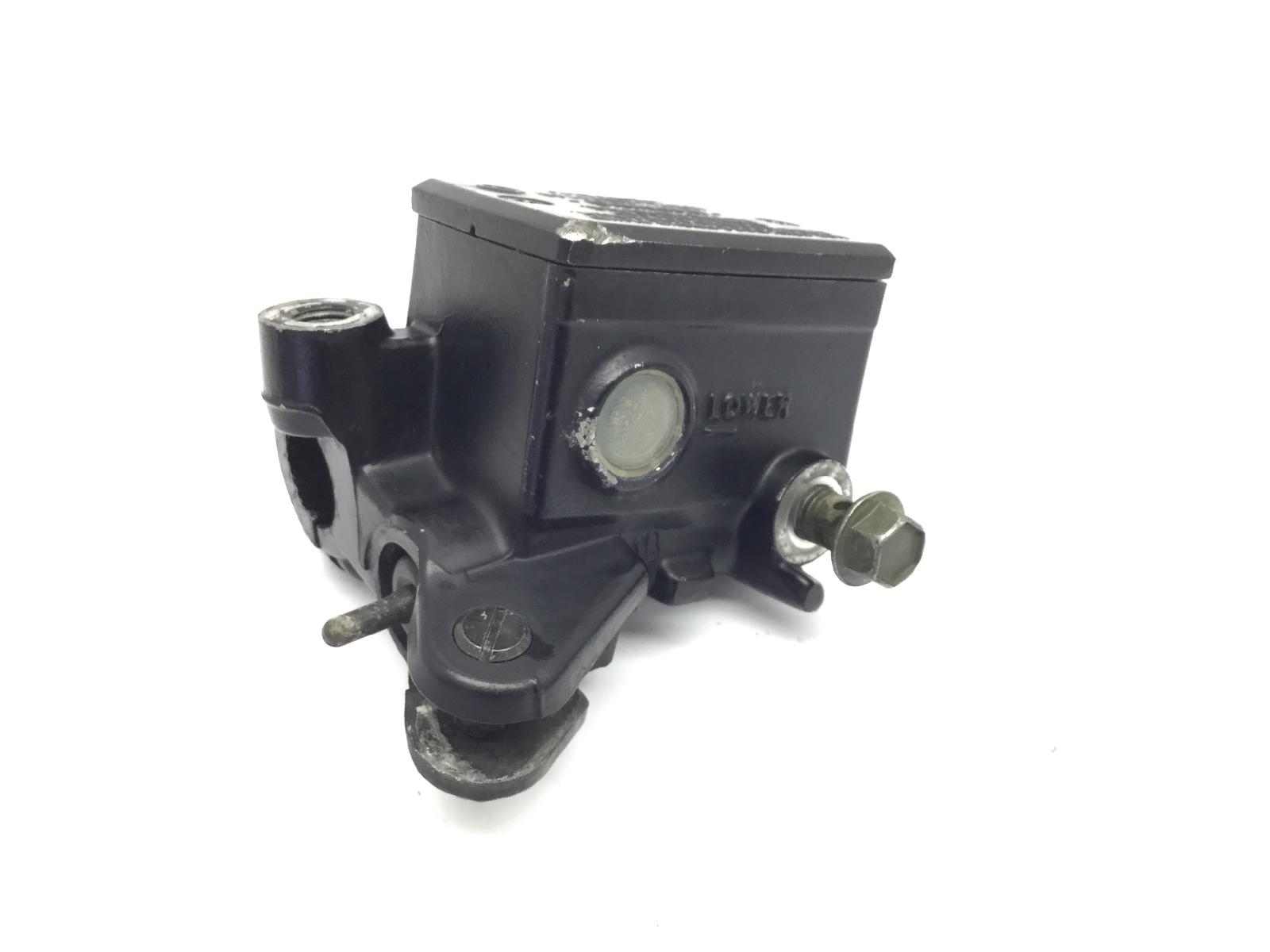 Yamaha fz6 600 pompa destra freno anteriore no leva no sensore 2004 2005 rj074