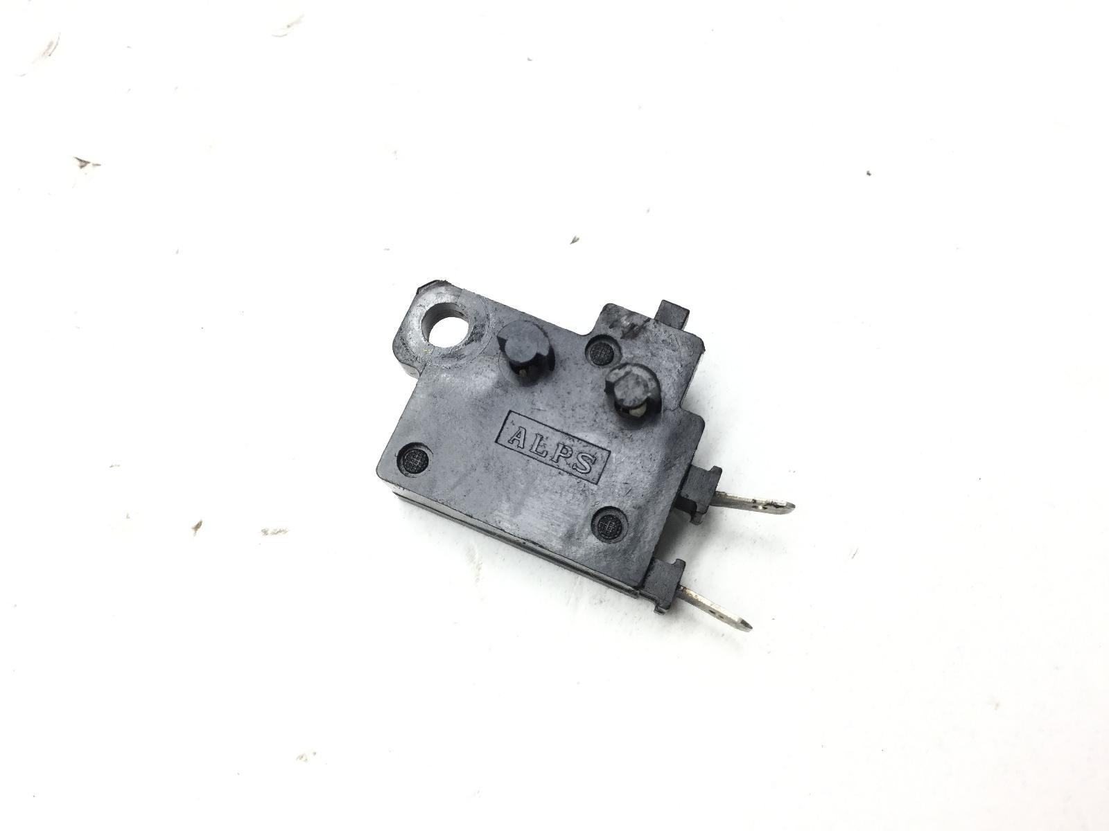Yamaha fz6 600 sensore stop pulsante microstop freno anteriore 2004 2005 rj074