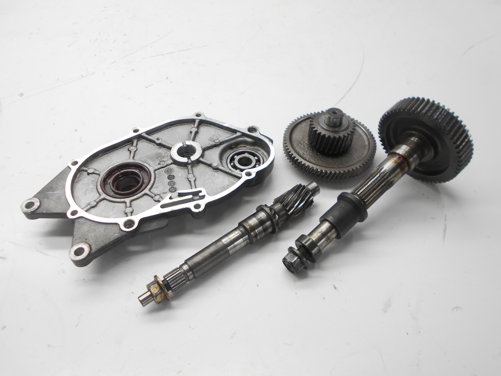 Aprilia scarabeo ie light 200 carter e ingranaggi ruota posteriore 2009 2009 rbh00