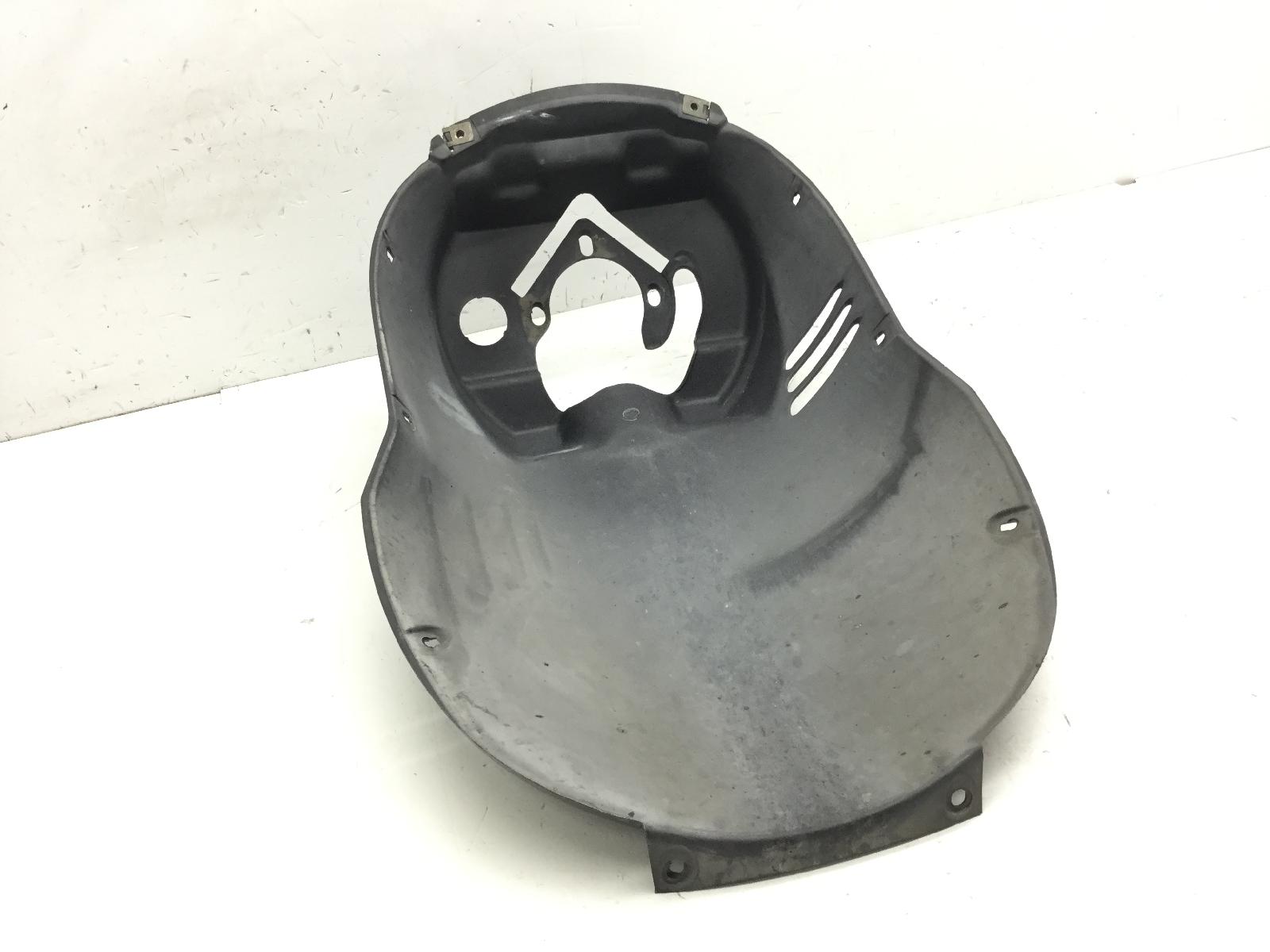 Aprilia scarabeo ie light 200 carena vano ruota anteriore 2009 2009 rbh00