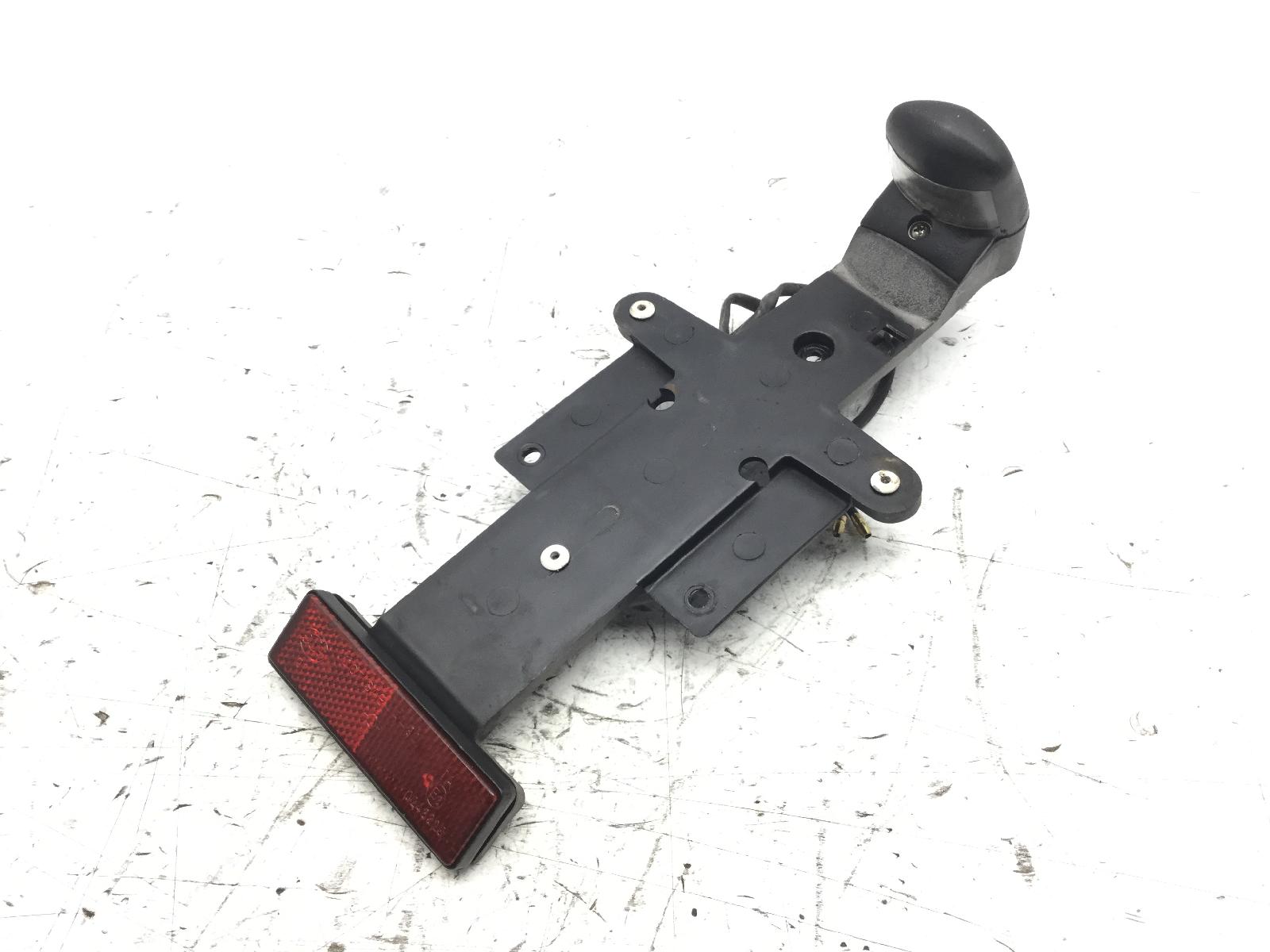 Aprilia scarabeo ie light 200 portatarga posteriore e luce targa 2009 2009 rbh00