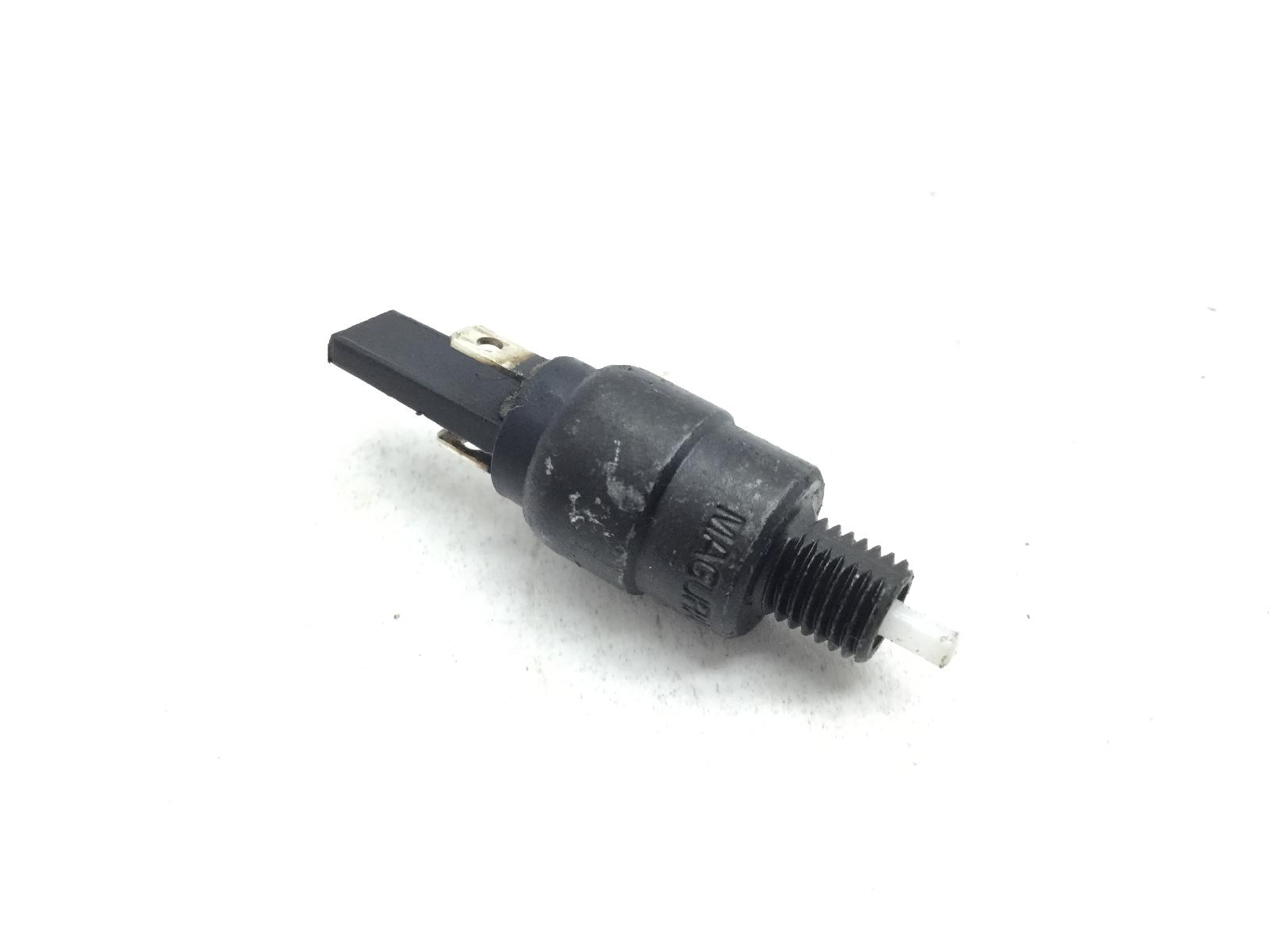 Aprilia scarabeo ie light 200 sensore stop microstop pompa freno destra 2009 2009 rbh00