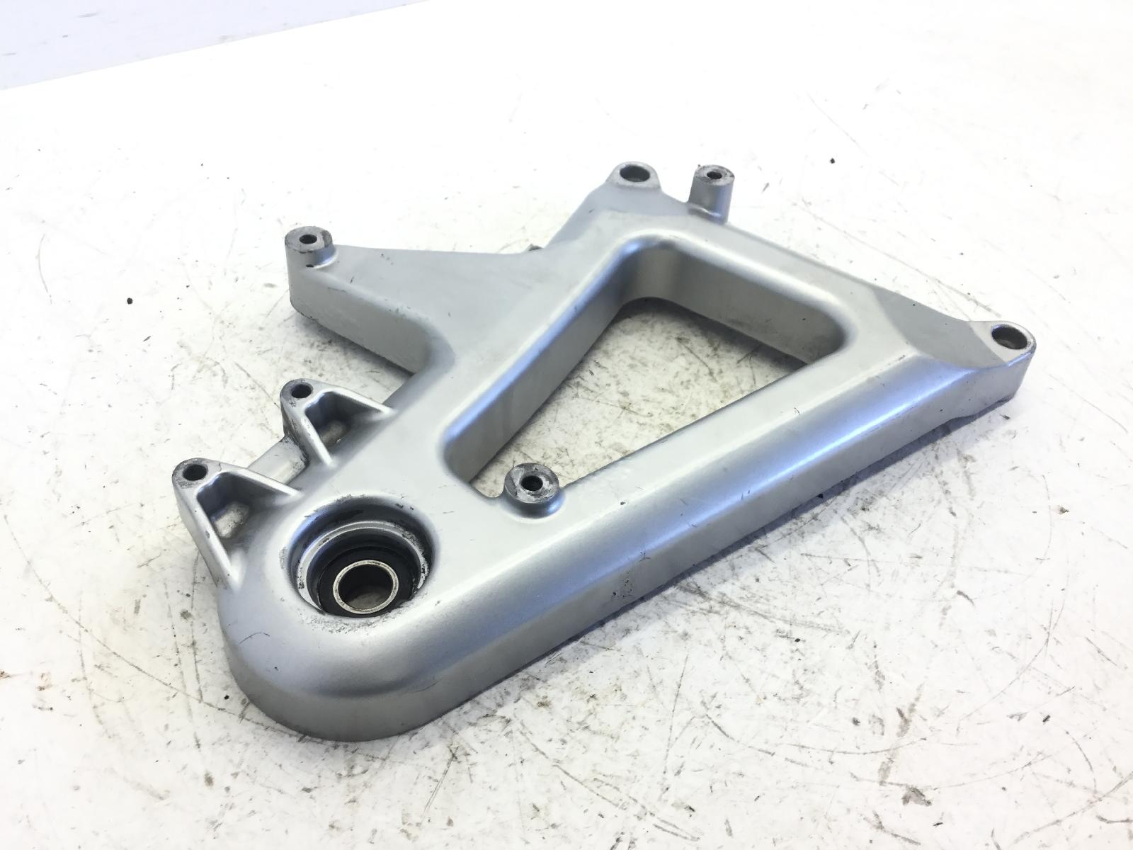 Aprilia scarabeo ie light 200 staffa supporto scarico marmitta 2009 2009 rbh00