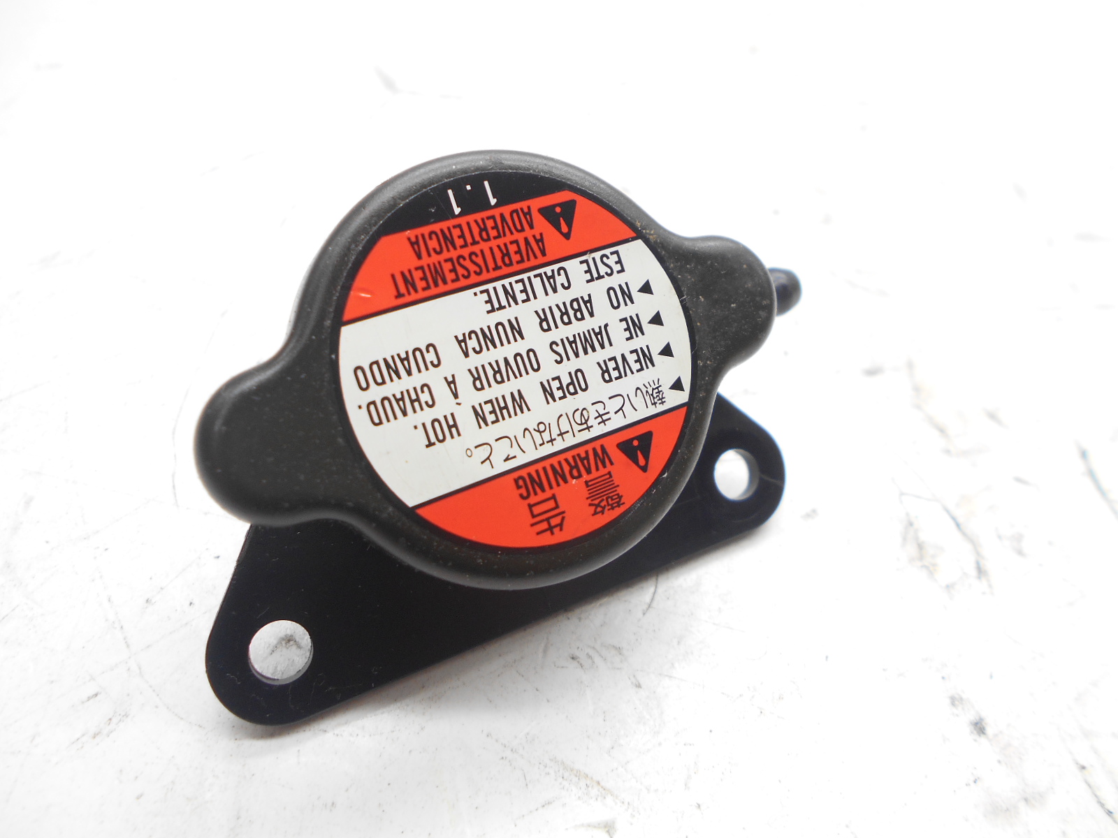 Suzuki burgman an 400 tappo radiatore 2001 2002 au111