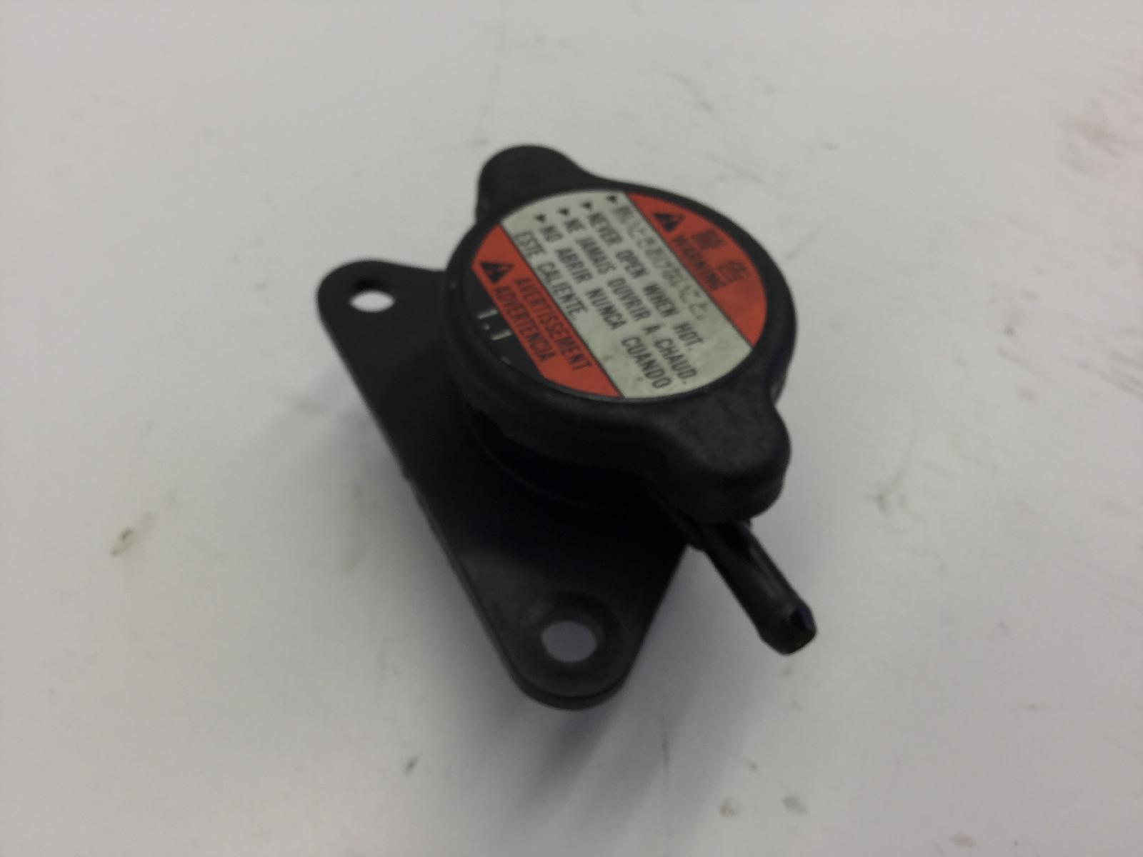 Suzuki burgman an 400 tappo radiatore 2001 2002 au111
