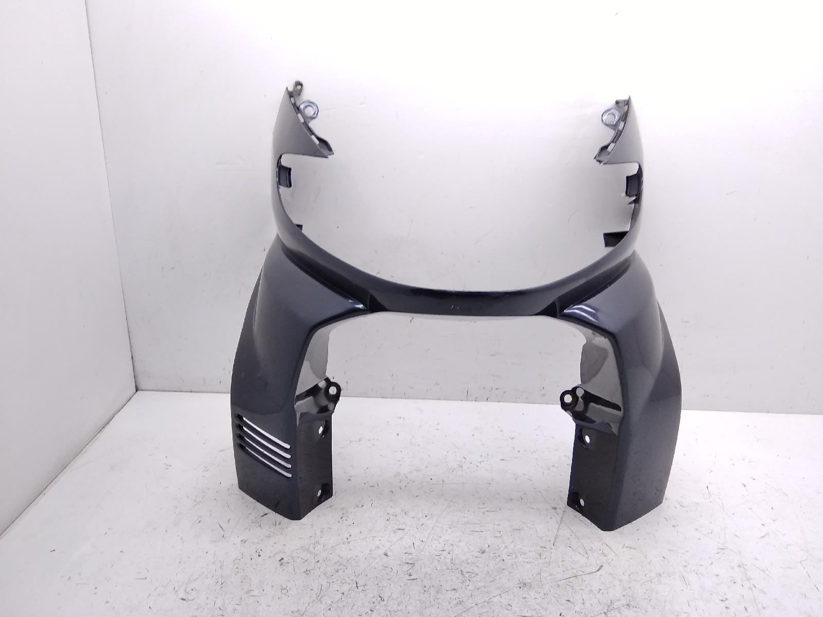 Suzuki burgman an 400 carena scudo anteriore con attacco rotto 2001 2002 au111