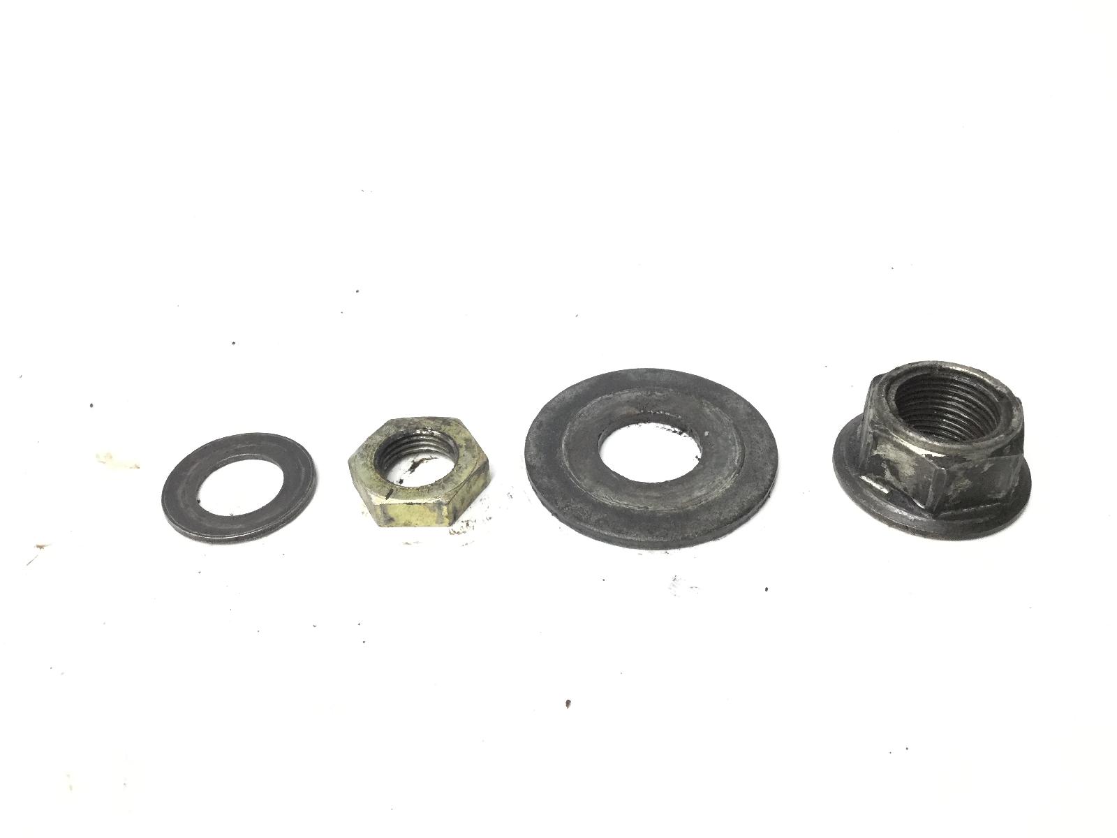 Coppia dadi alberi ingranaggio ruota posteriore suzuki burgman an 400 2001 2002 au111