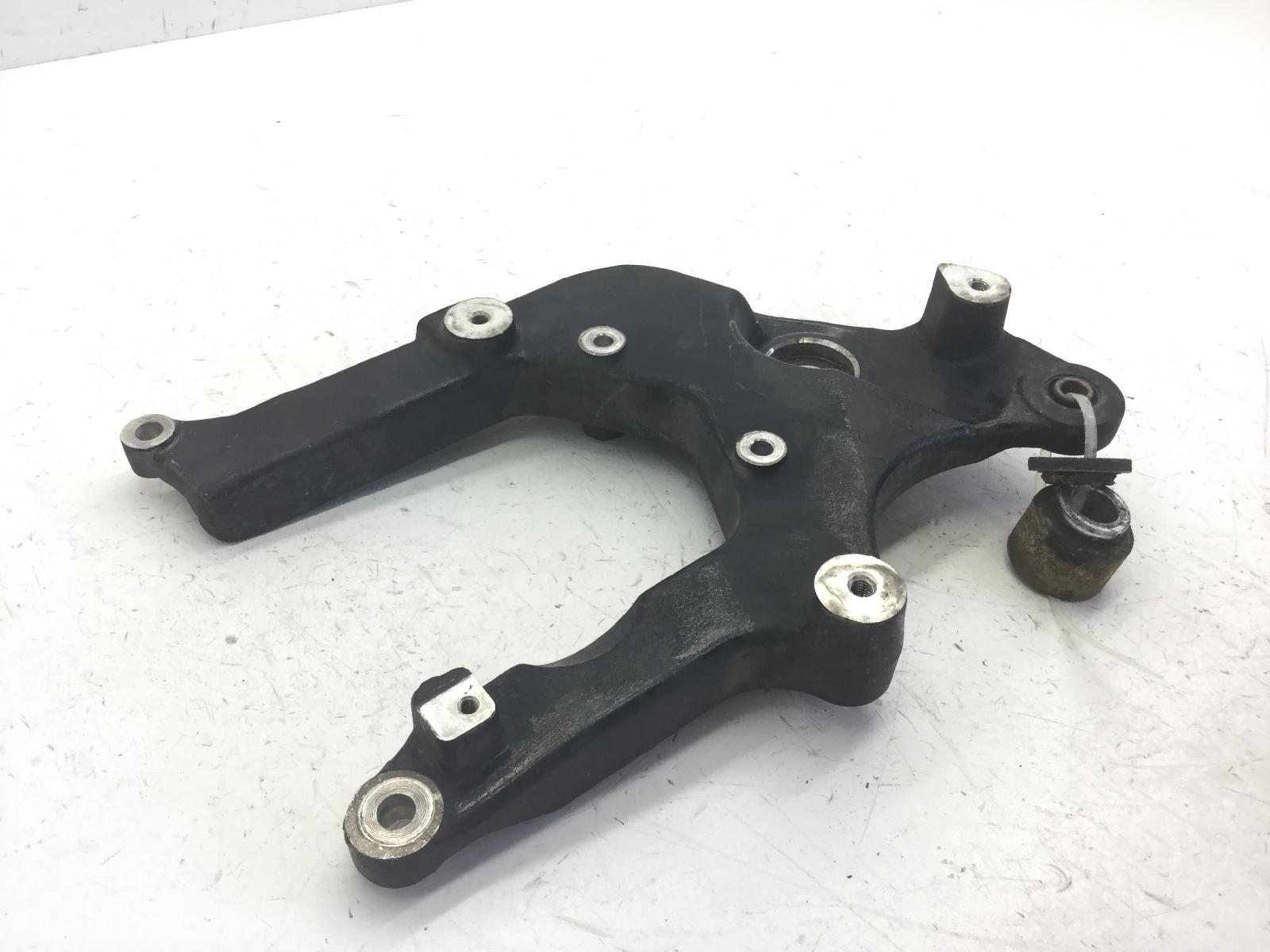 Suzuki burgman uh 200 staffa supporto scarico marmitta 2008 2008 cd111