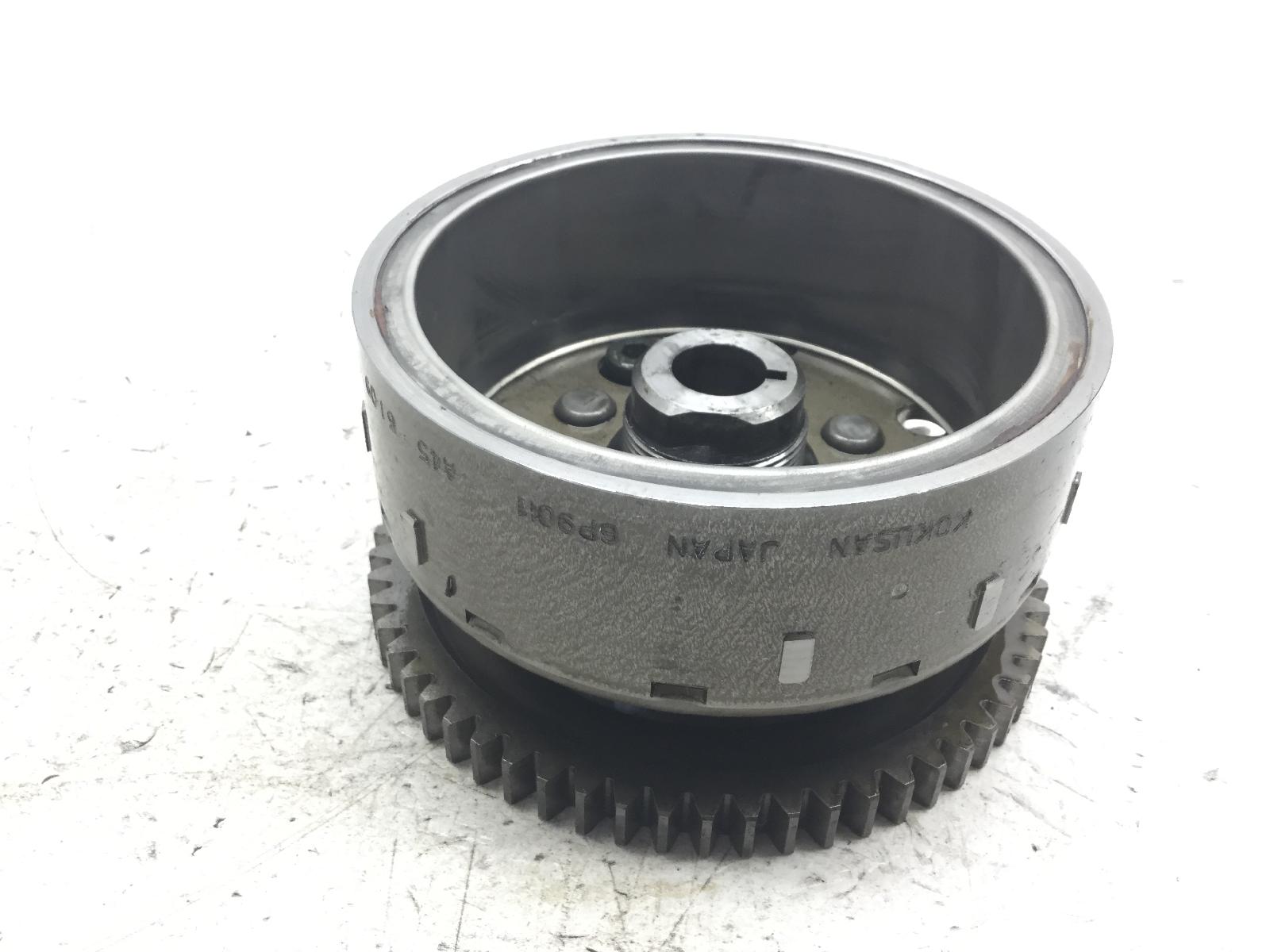 Suzuki burgman uh 200 volano massa generatore ruota libera ingranaggio 2008 2008 cd111