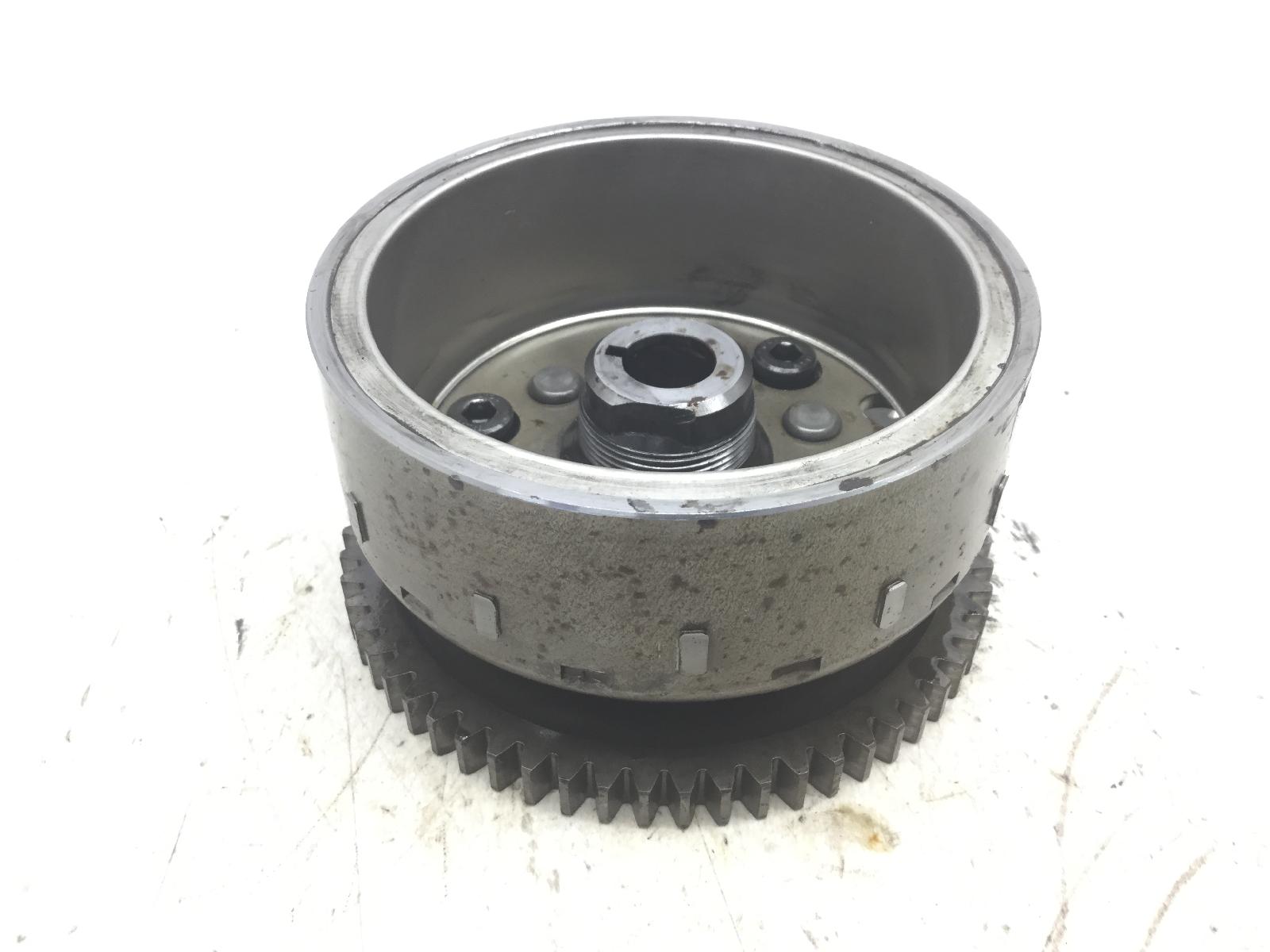 Suzuki burgman uh 200 volano rotore generatore avviamento ruota libera 2008 2008 cd111