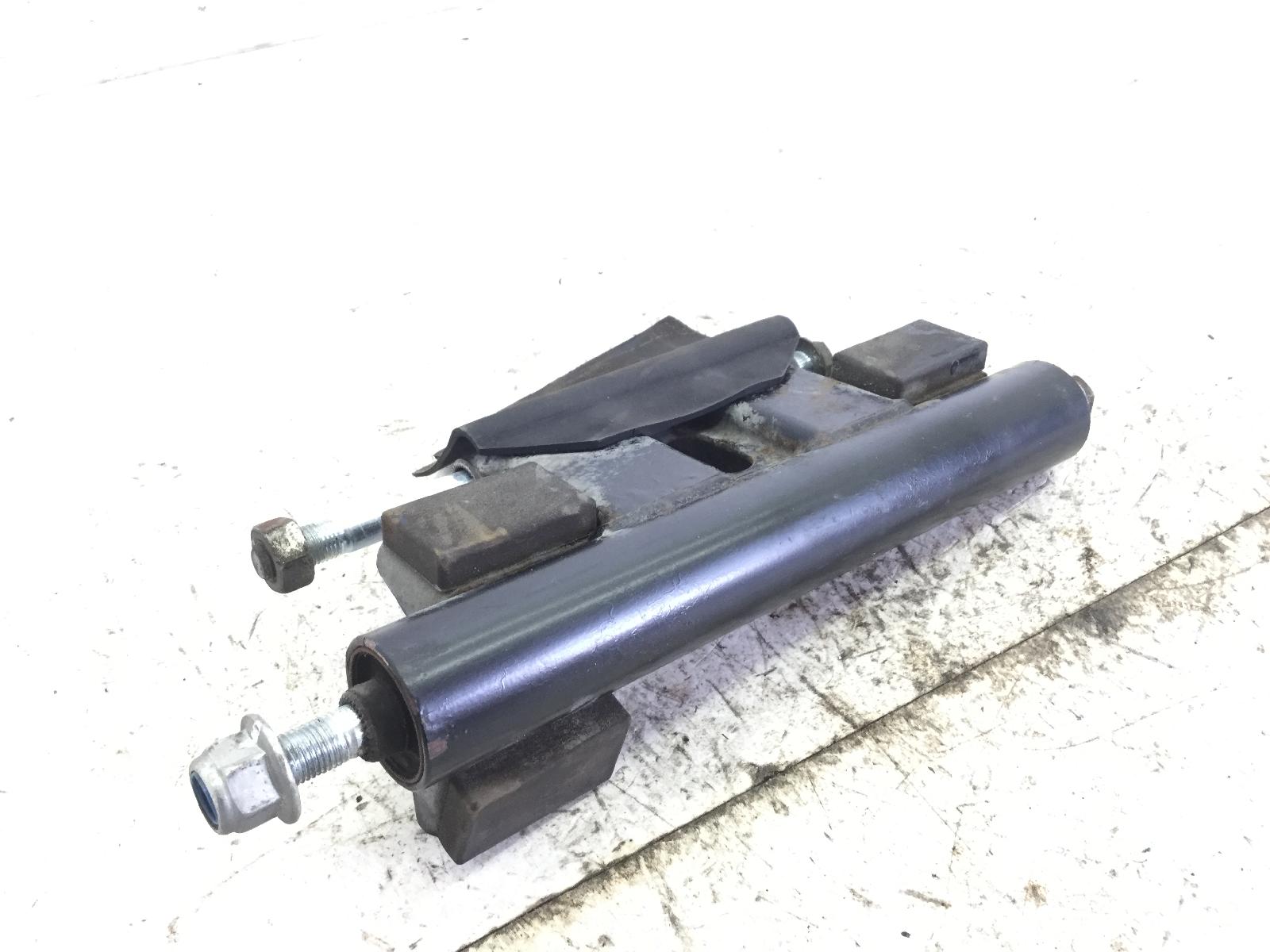 Staffa supporto motore suzuki burgman uh 200 2008 2008 cd111