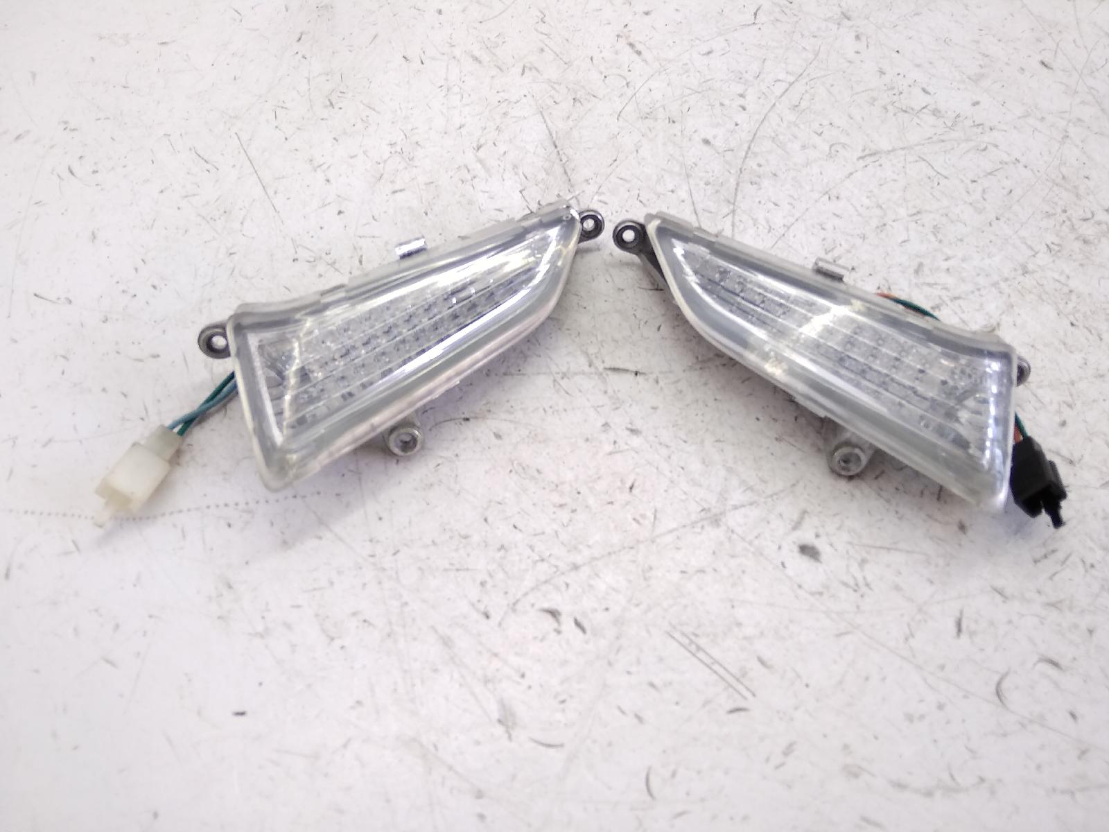Kymco people s dd 125 coppia frecce anteriori 2007 2008 d10000