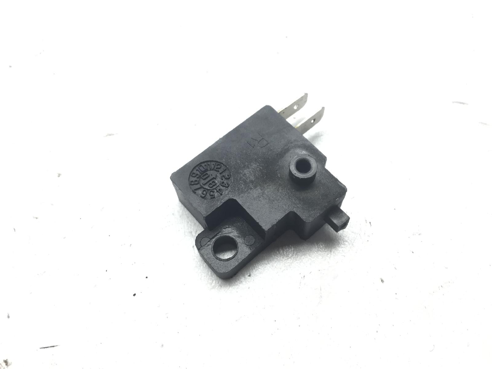 Kymco people s dd 125 sensore microstop pompa freno anteriore destra 2007 2008 d10000