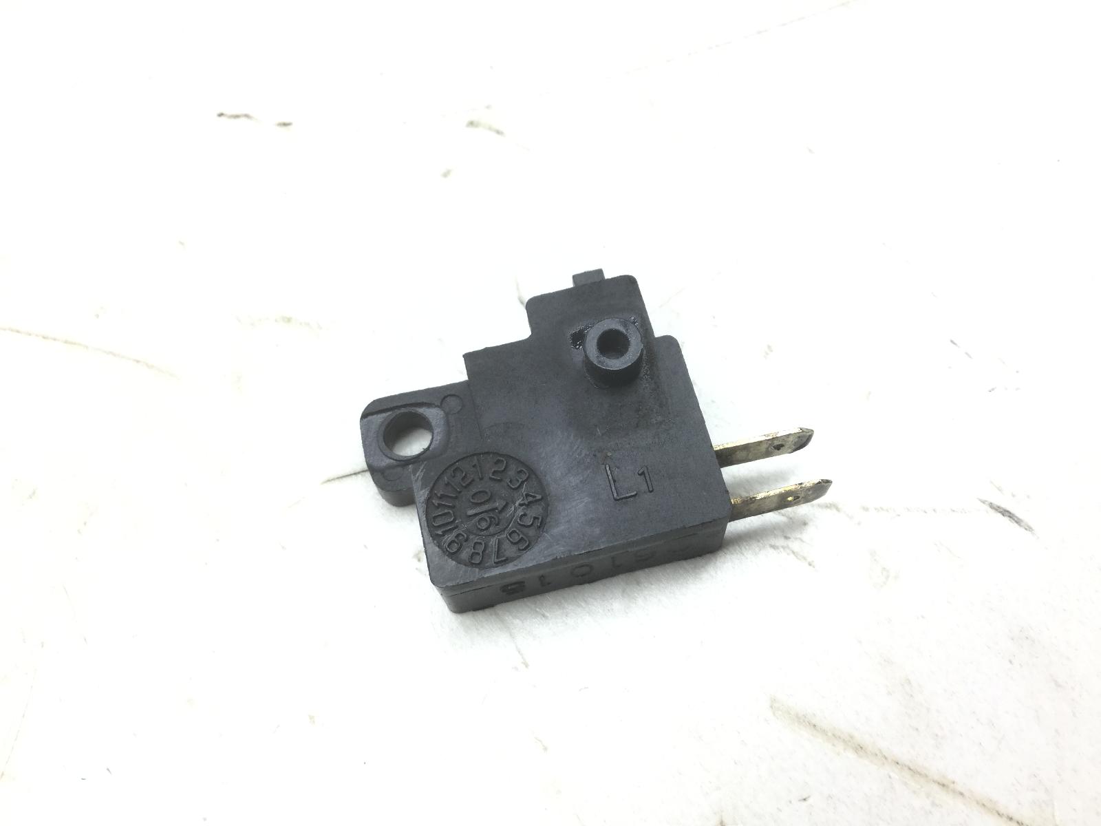 Kymco people s dd 125 sensore micro stop pompa freno posteriore sinistra 2007 2008 d10000
