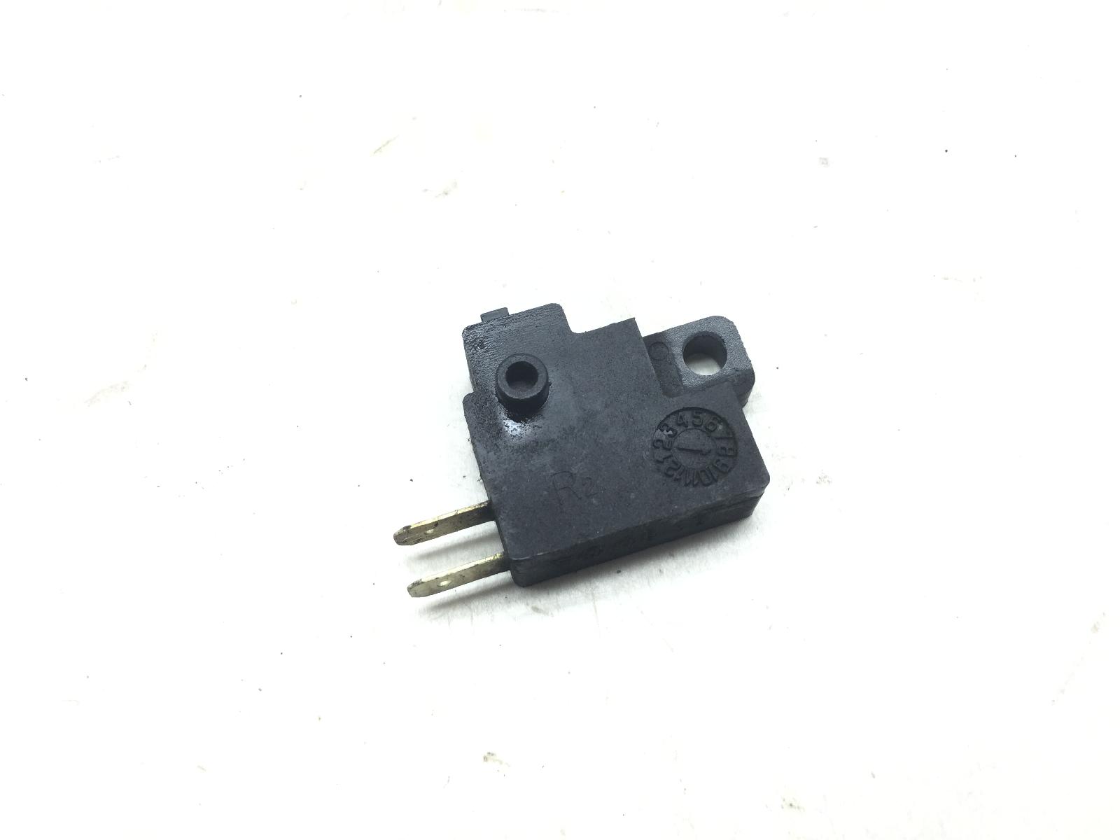 Kymco people s 125 sensore micro stop pompa freno anteriore destra 2005 2006 d10000
