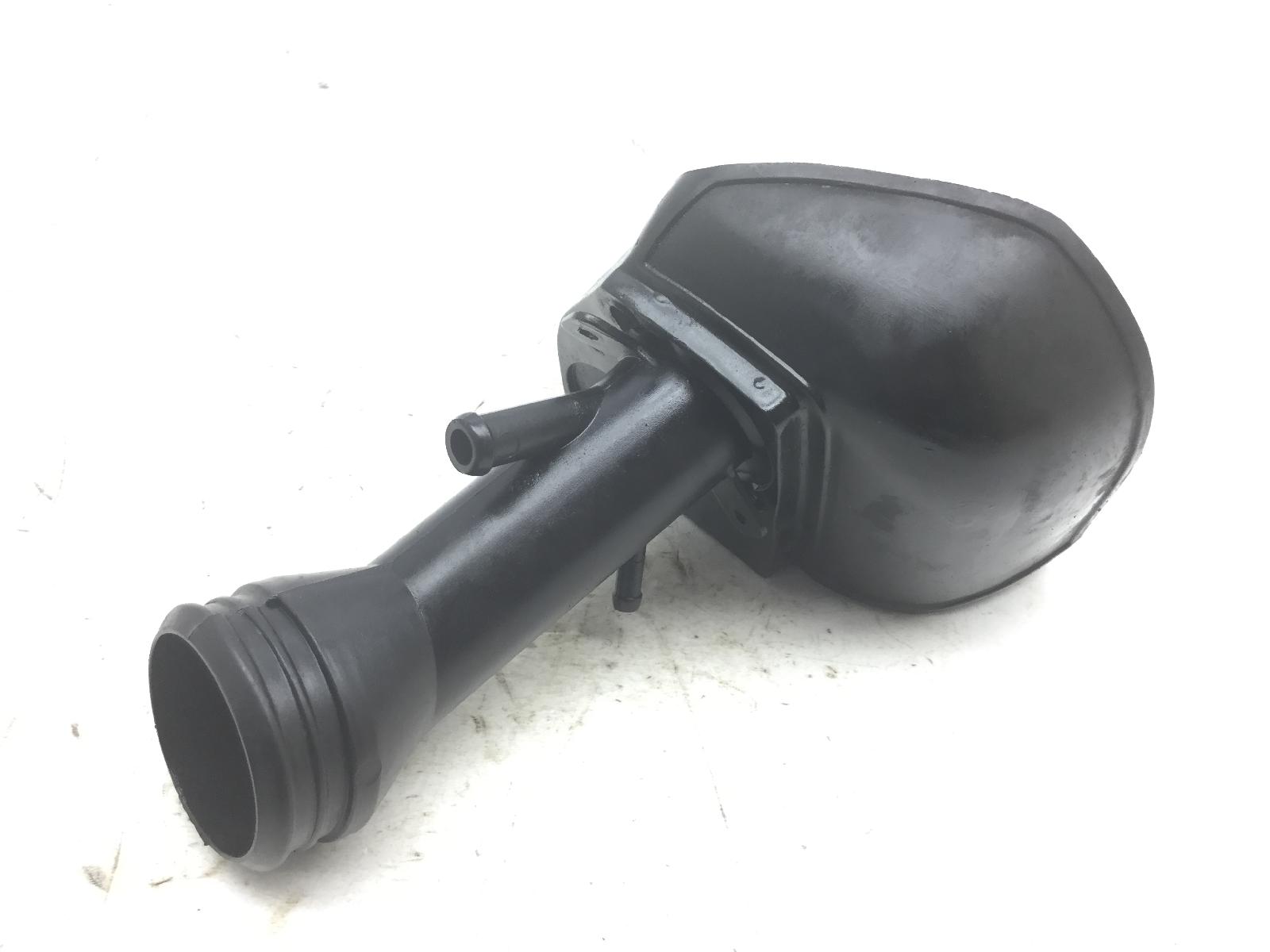Aprilia habana mojito retro 50 bocchettone serbatoio benzina carburante 1999 2003 pkd