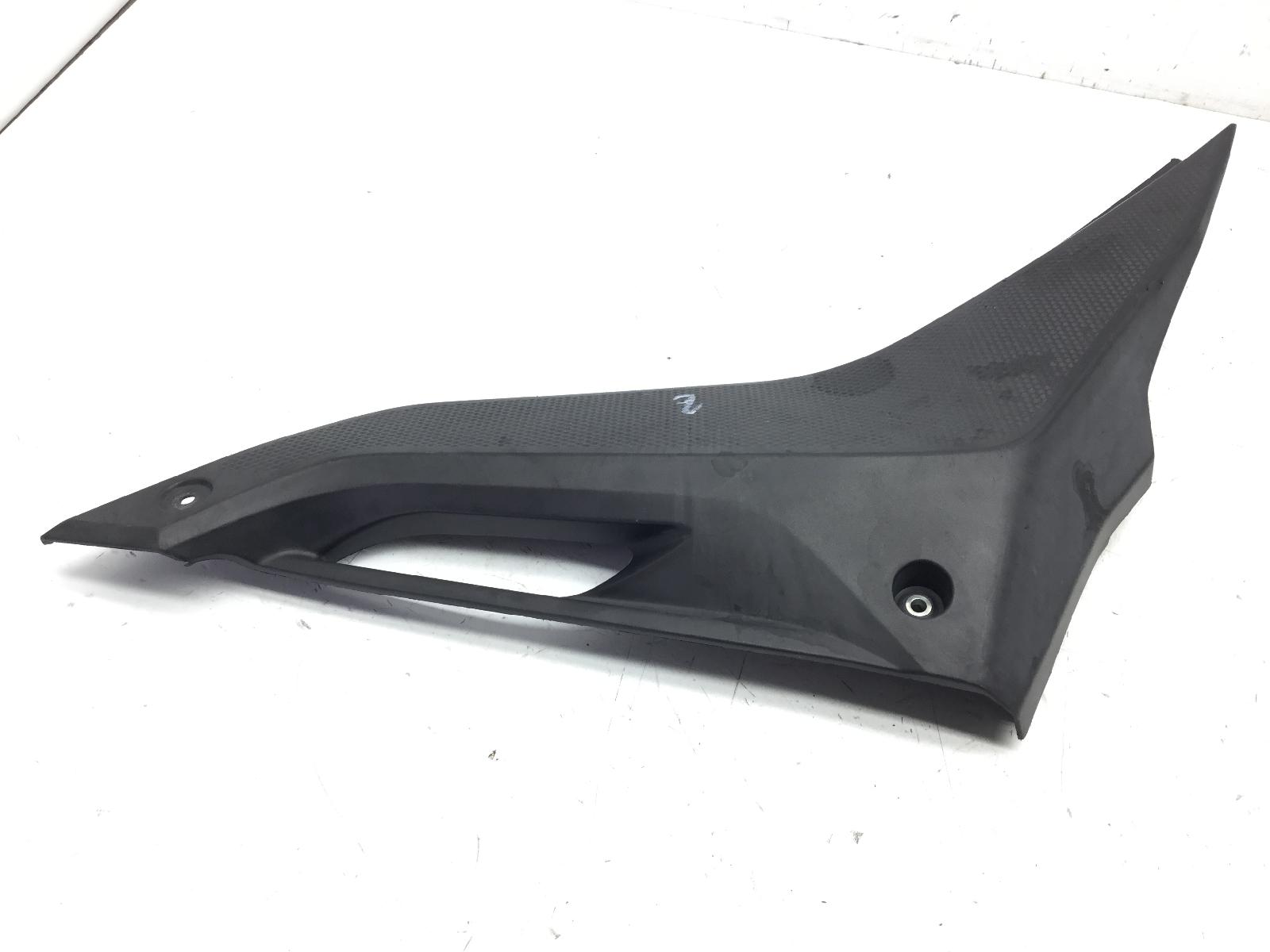 Yamaha yzf-r 125 carena fianchetto sinistro 2008 2011 re061