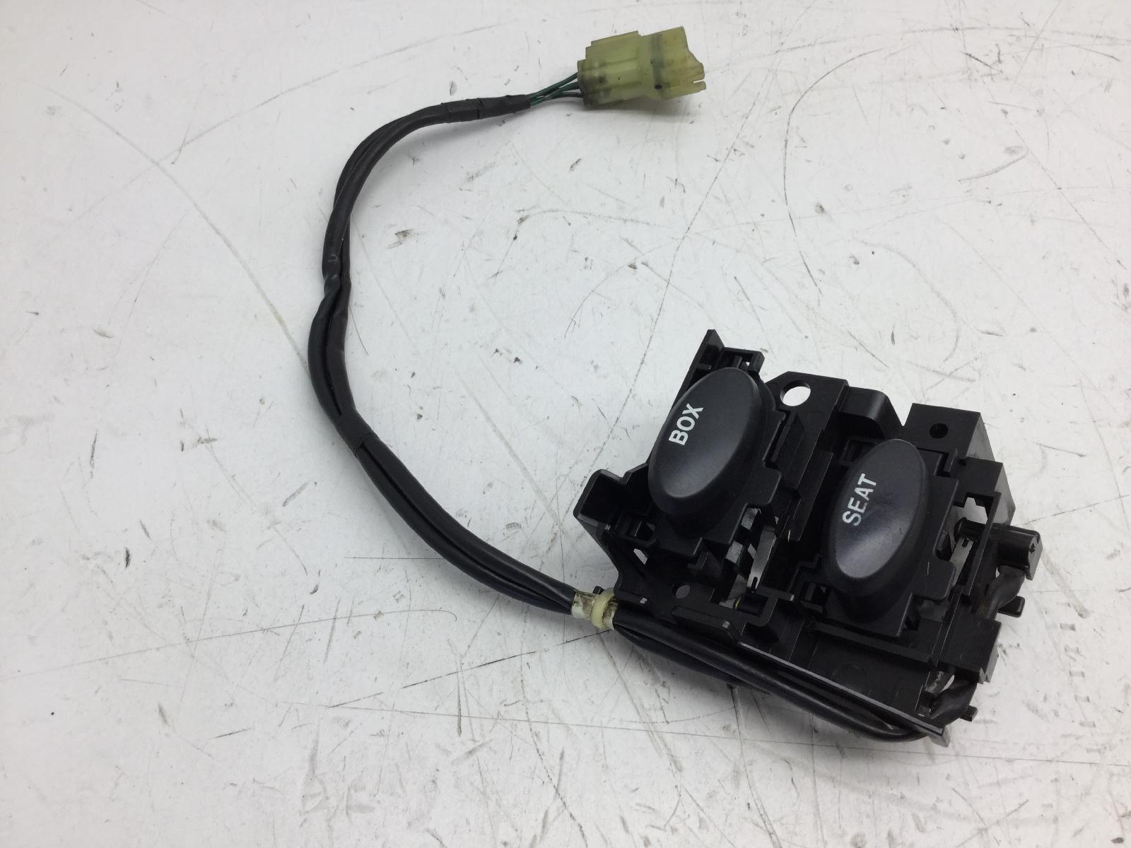 Honda forza 250 coppia pulsanti apertura box + sella 2005 2007
