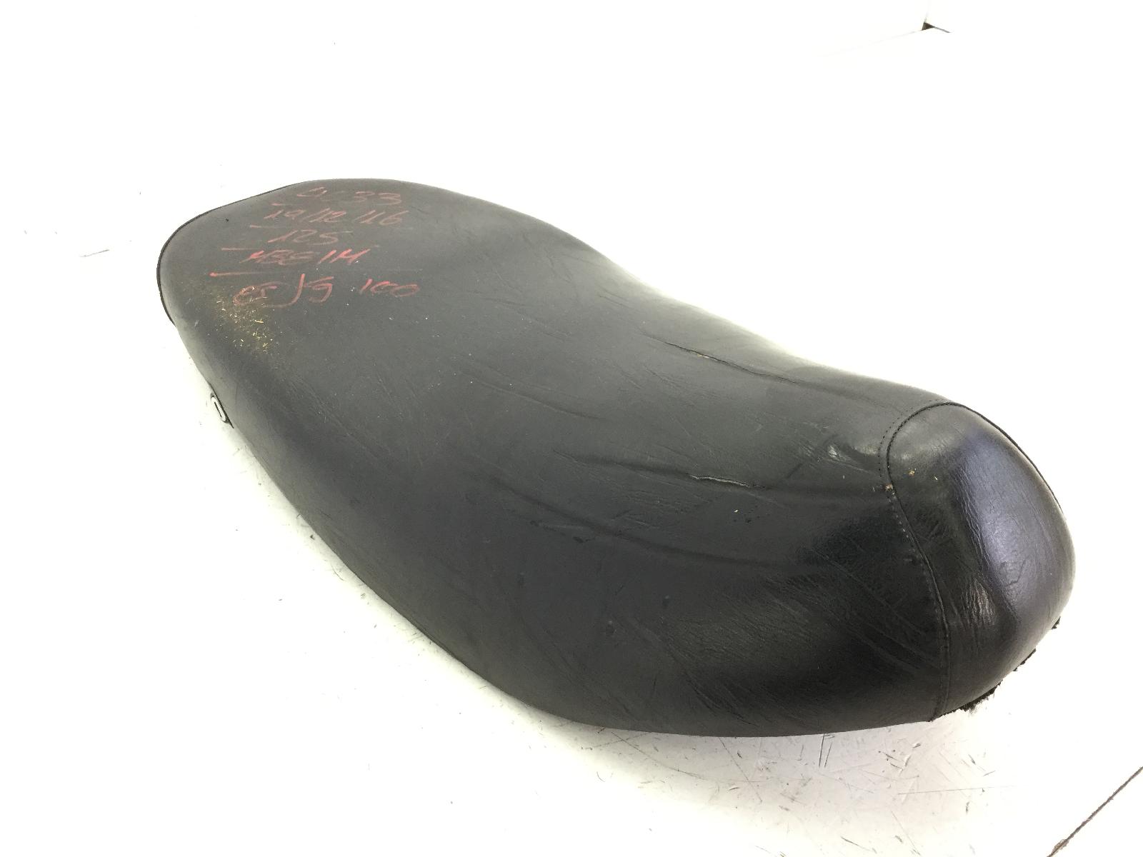 Piaggio liberty 125 sella saddle senza gancio e strappi su fodera 2006 2007 m38100