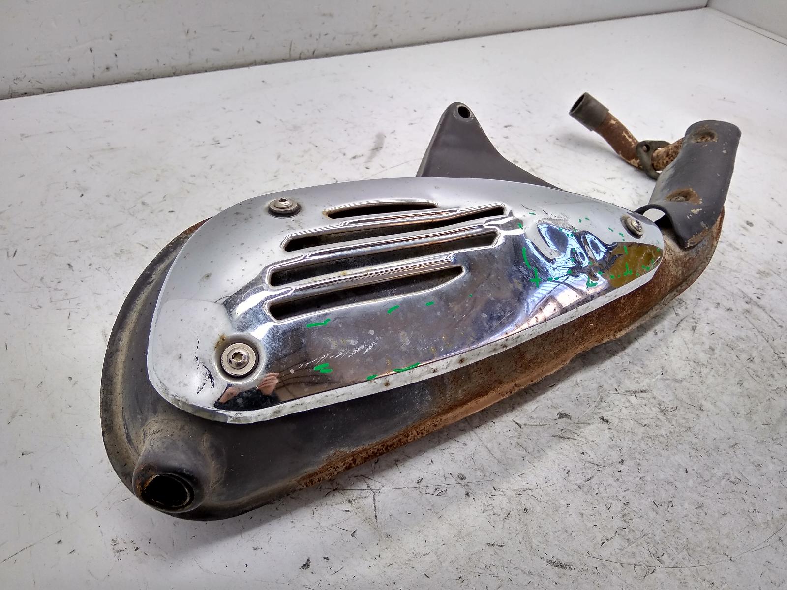 Piaggio liberty 125 scarico marmitta - piccole ammaccature su protezione 2006 2007 m38100