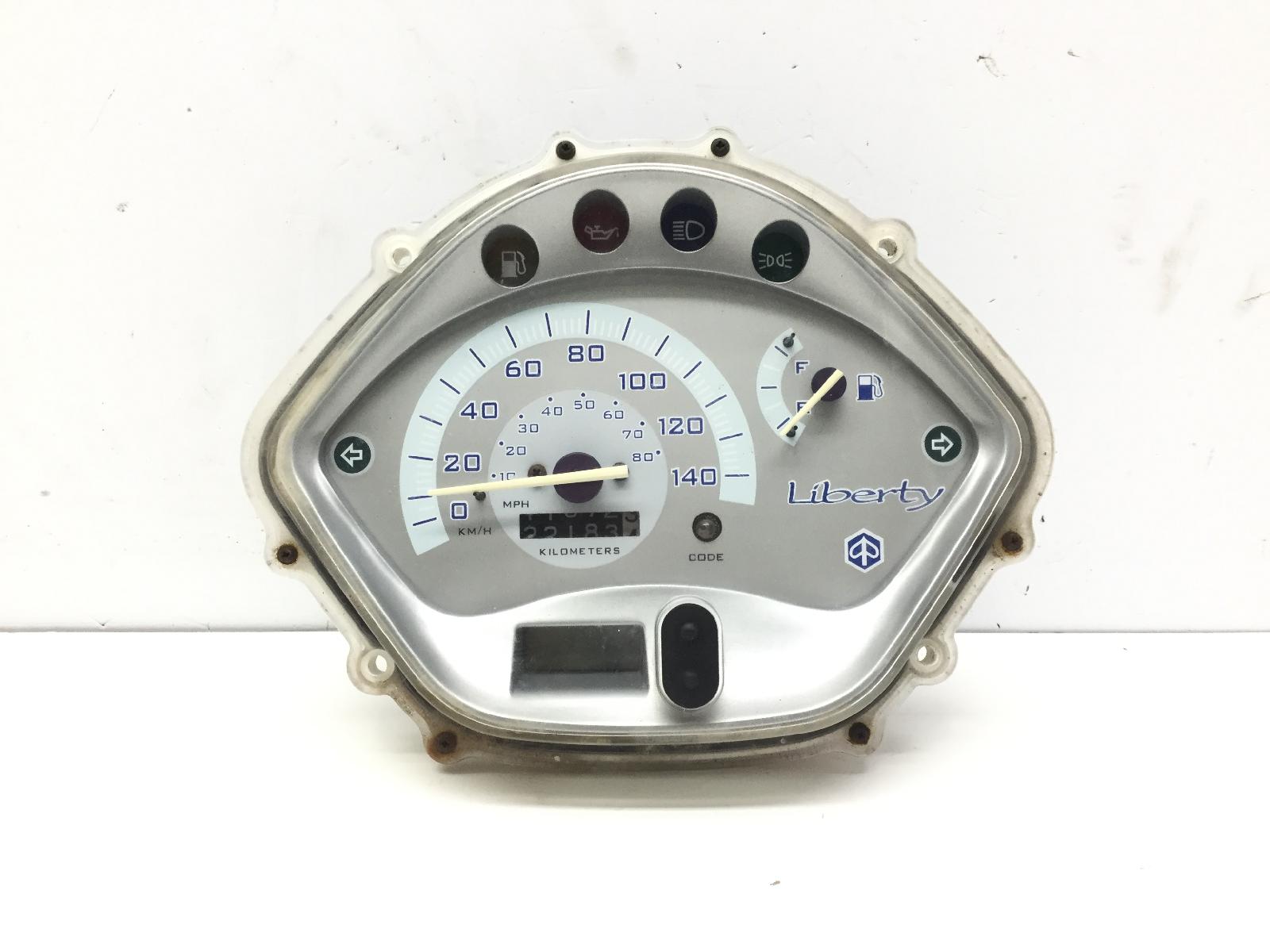 Piaggio liberty 125 strumentazione contachilometri tachimetro 2006 2007 m38100