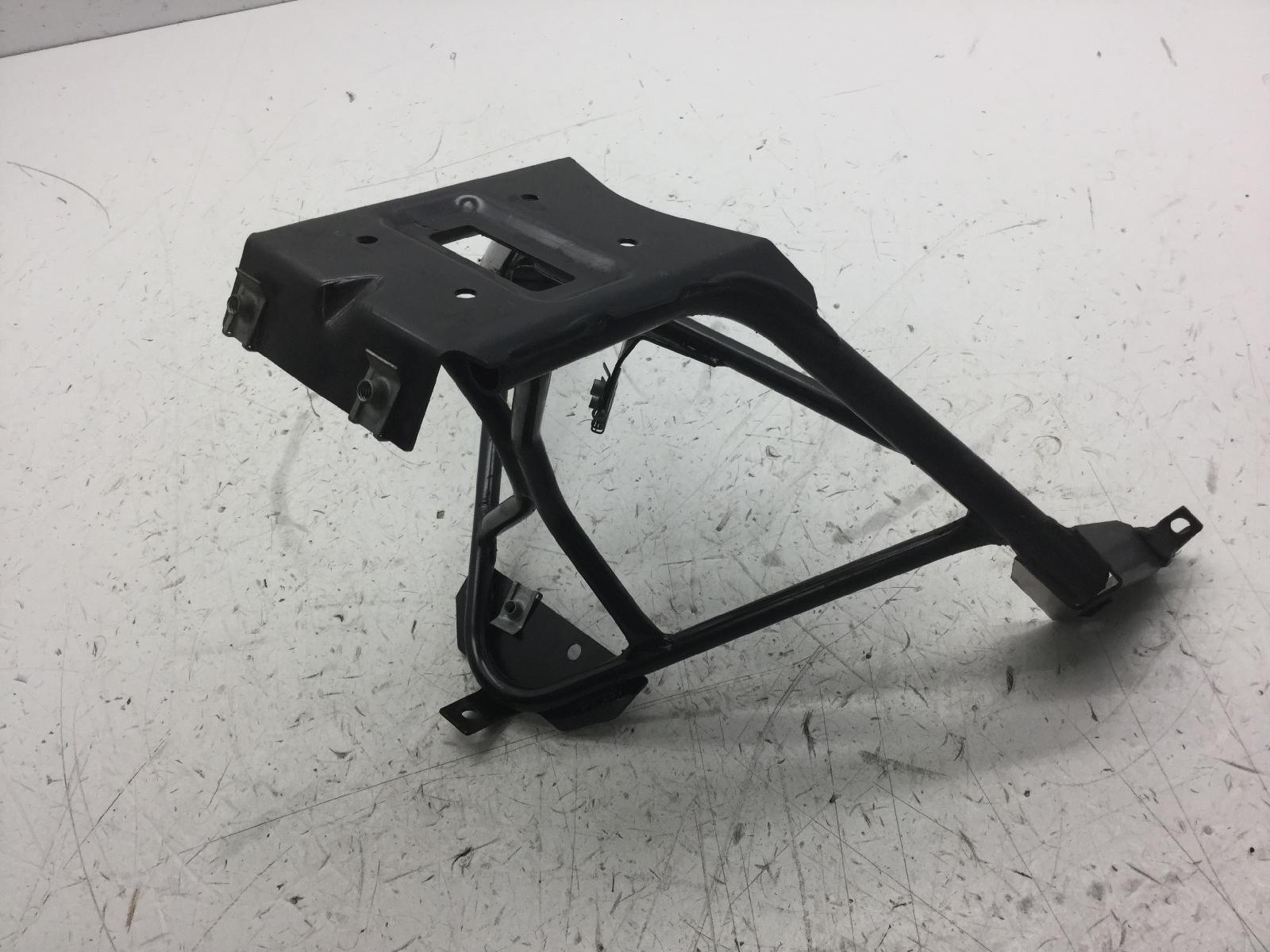 Aprilia atlantic 200 telaietto telaio supporto scudo anteriore 2003 2005 spa