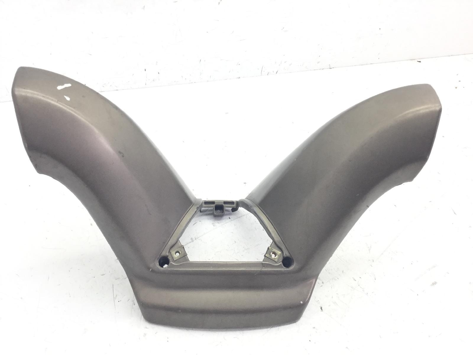 Aprilia atlantic 200 carena manubrio superiore - crepa 2003 2005 spa02