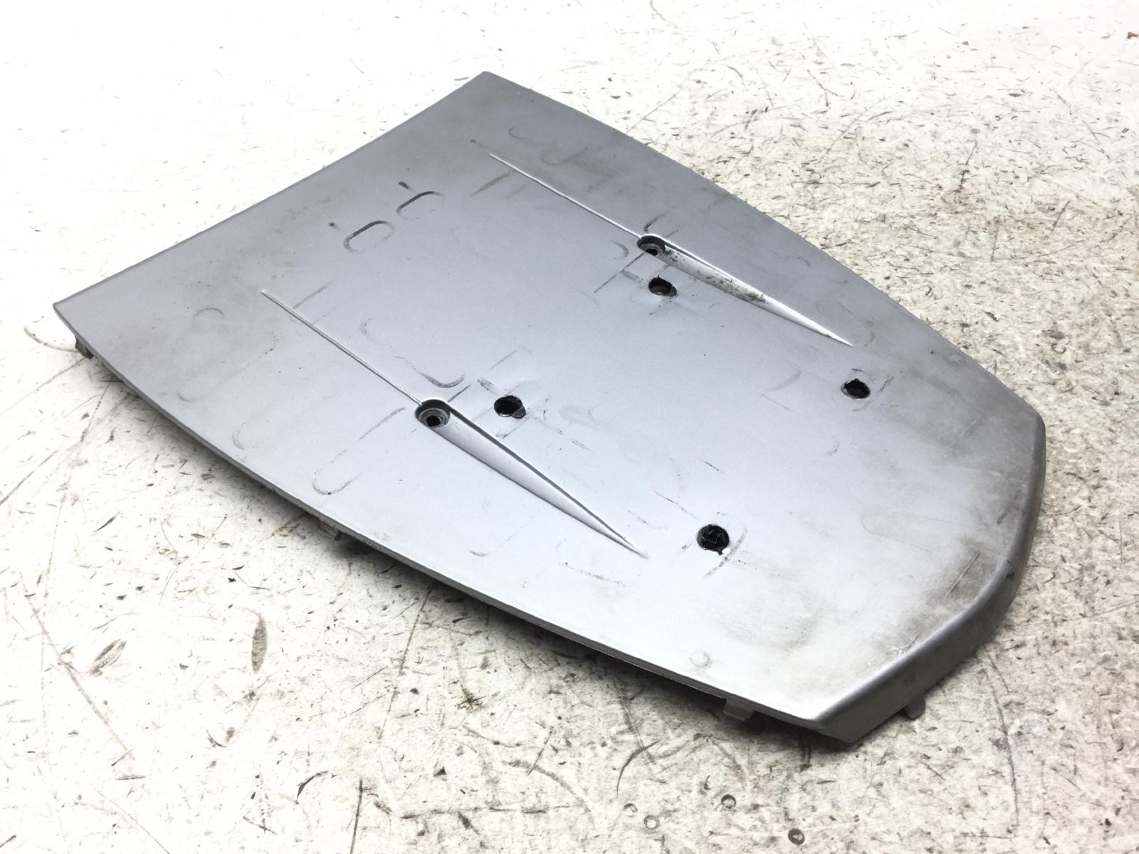 Aprilia atlantic 200 carena coperchio maniglione posteriore con fori 2003 2005 spa