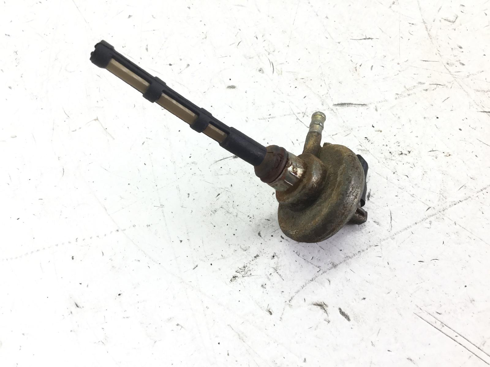 Piaggio vespa et4 150 rubinetto serbatoio benzina carburante 1999 2002 m1900