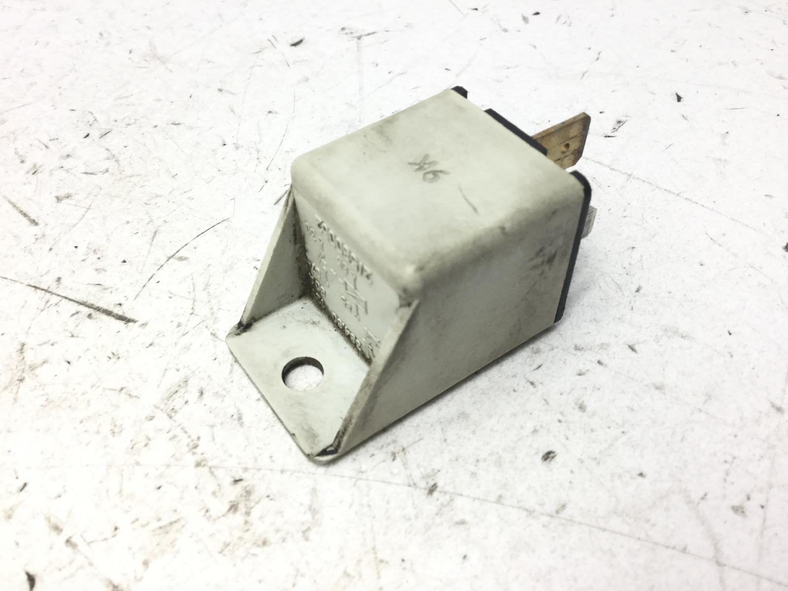Piaggio vespa et4 150 rele' avviamento teleruttore 12v 80a 1999 2002 m1900