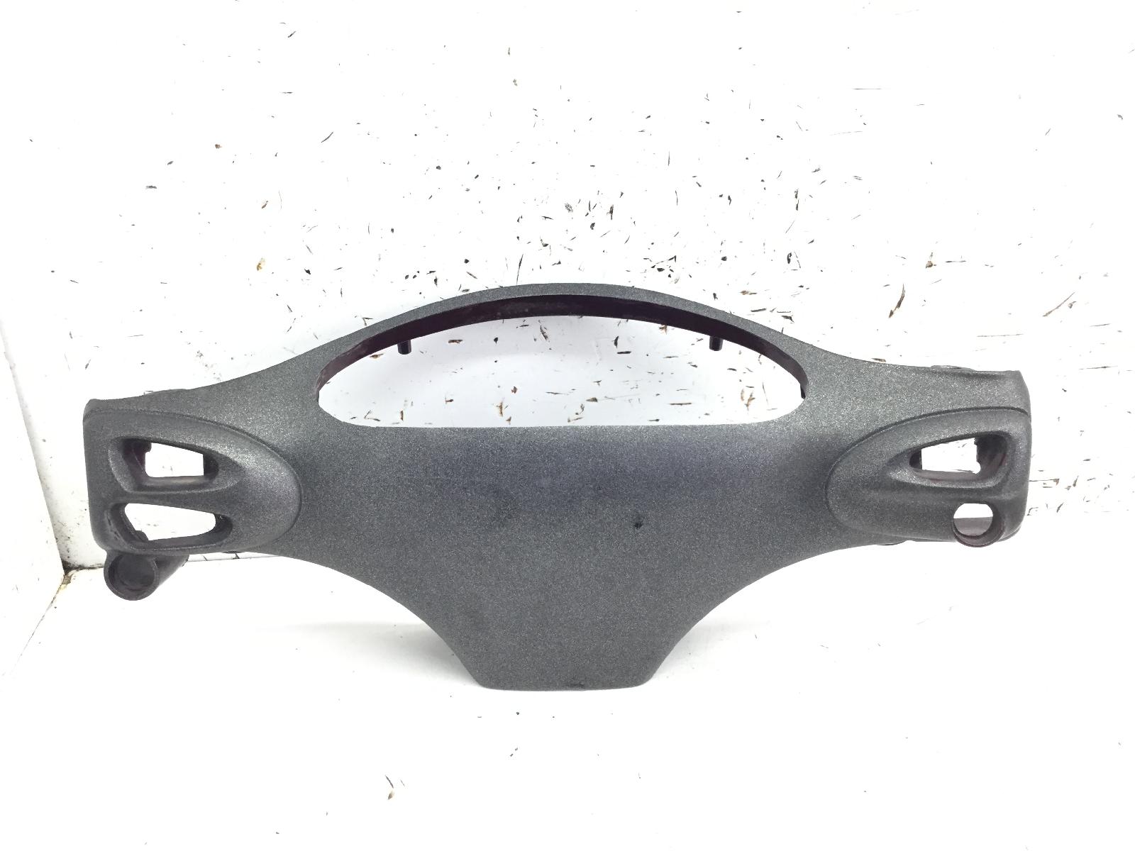 Piaggio vespa et4 150 carena manubrio posteriore - attacco rotto 1999 2002 m1900