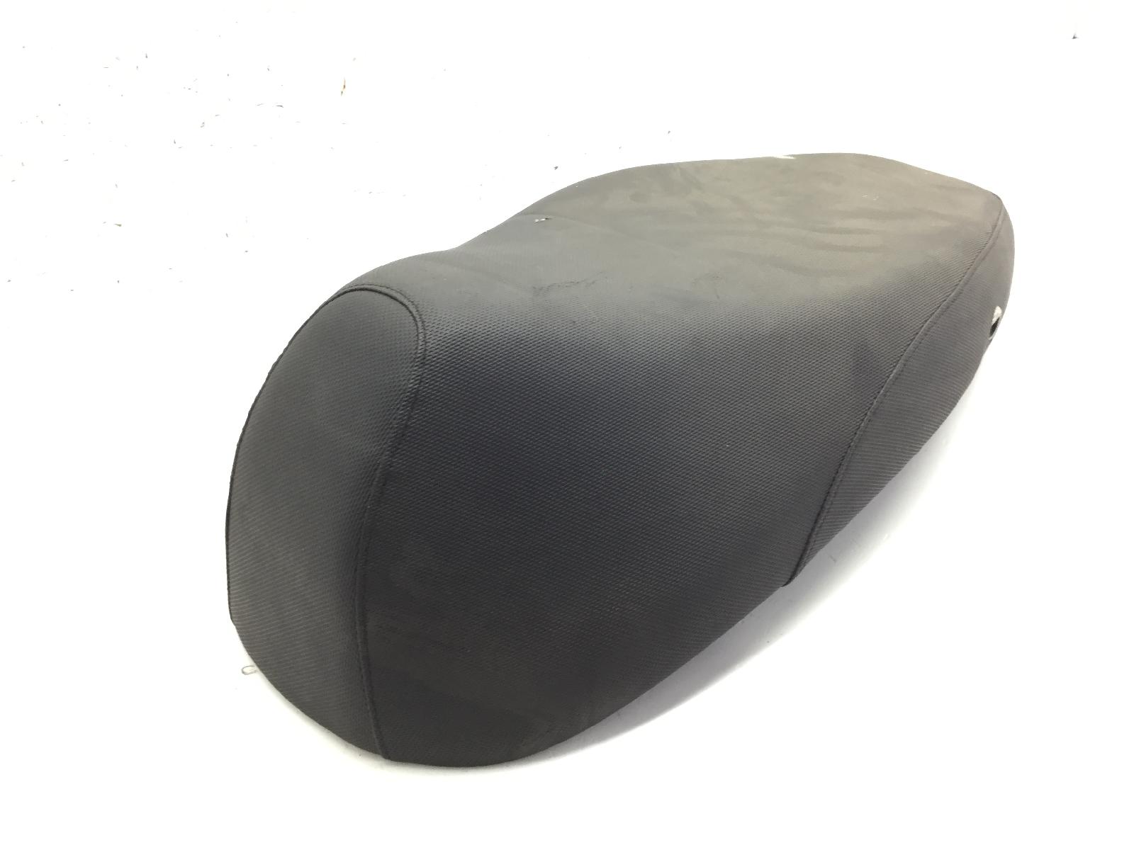 Kymco people 150 sella saddle - 2 piccoli strappi su fodera 2003 2003 b20020