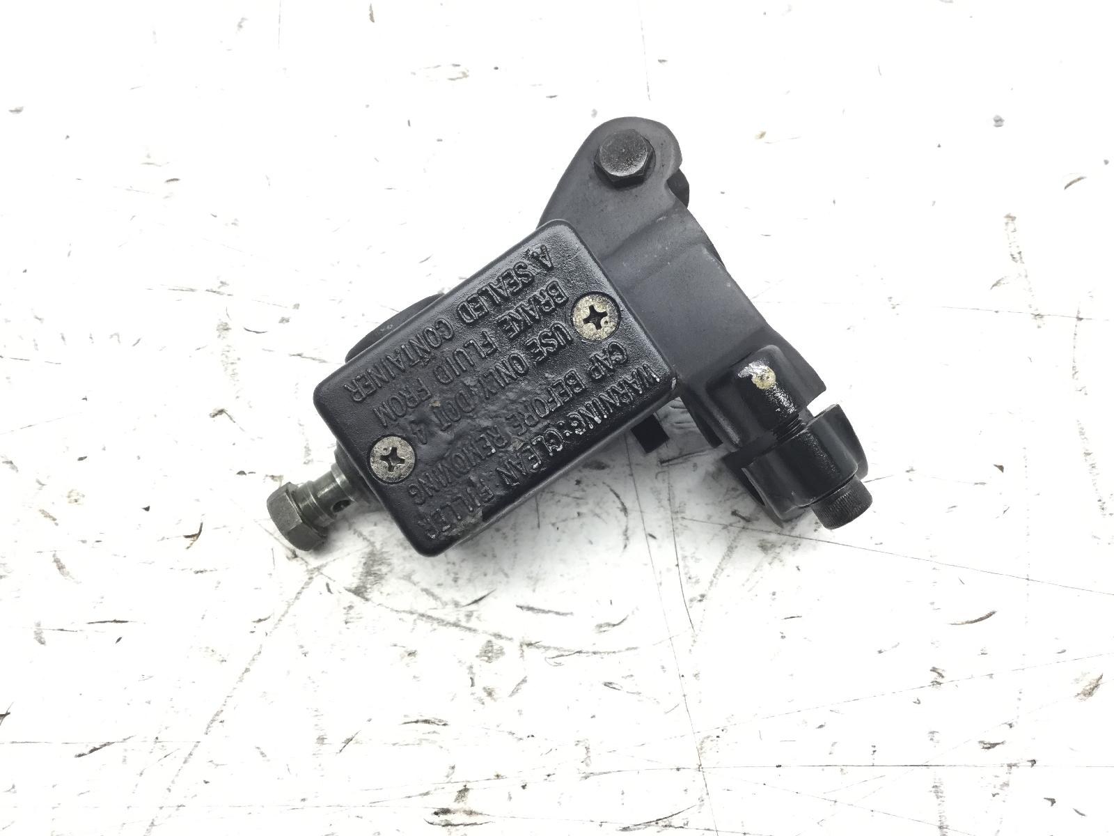 Aprilia scarabeo 4t 50 pompa destra freno anteriore no leva 2006 2009 tgb