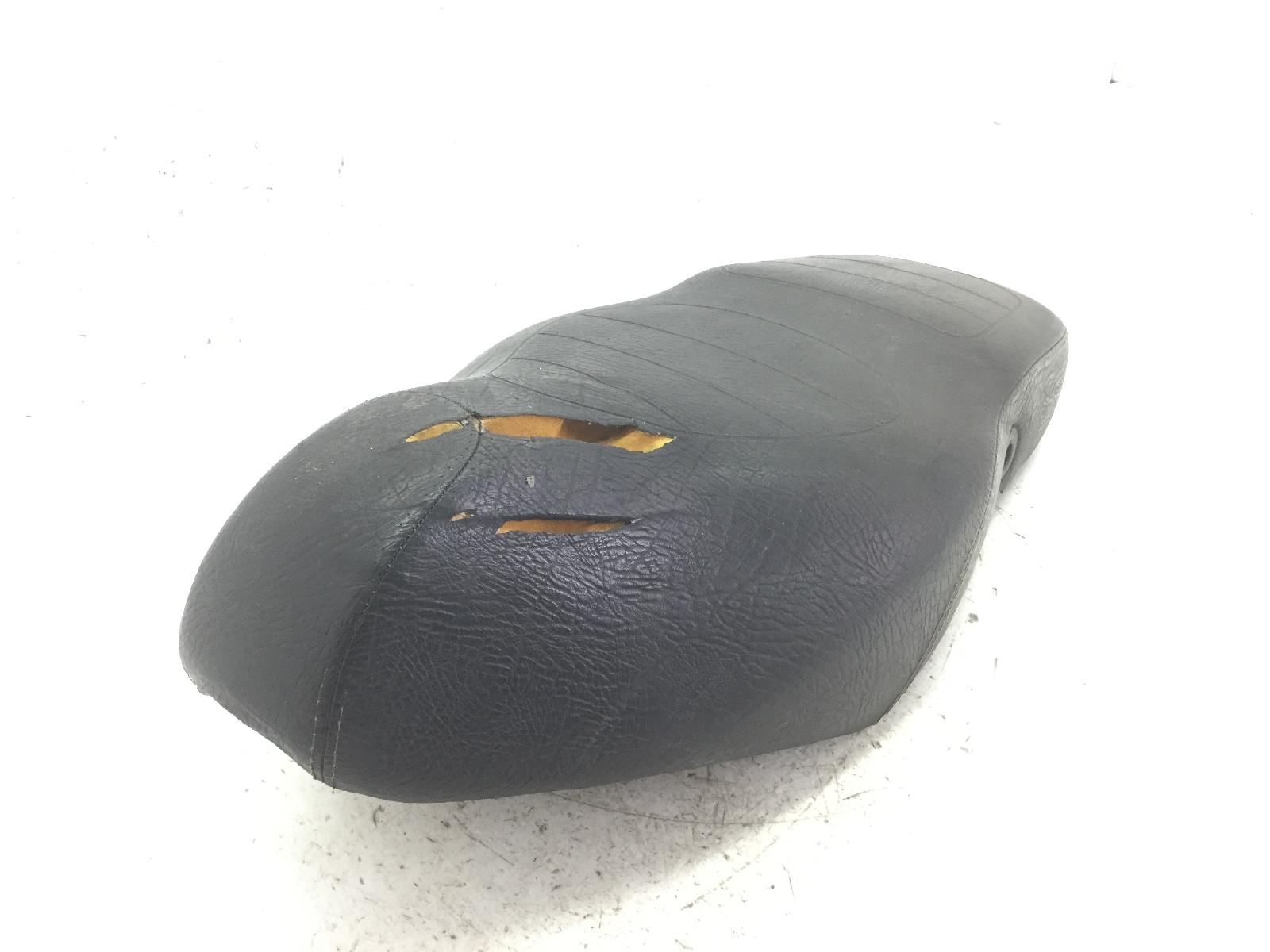 Aprilia scarabeo 4t 50 sella saddle - fodera strappata 2006 2009 tgb
