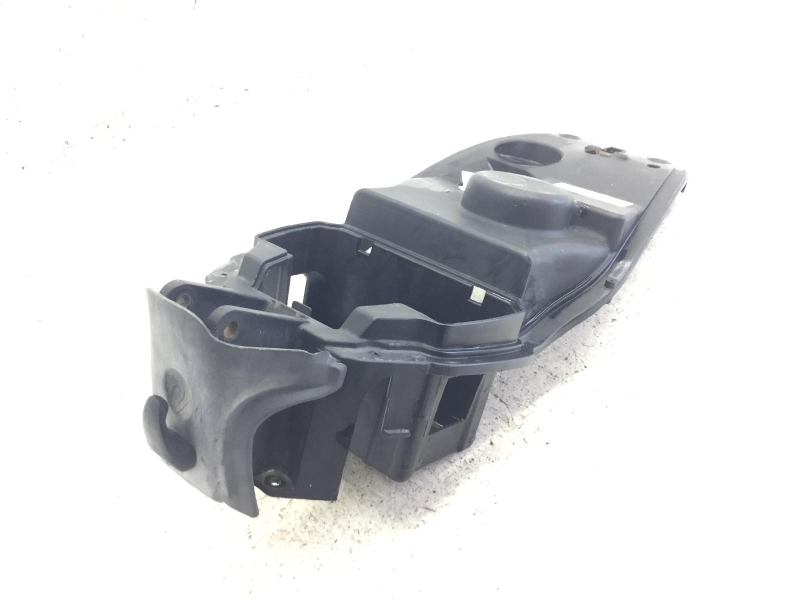Aprilia scarabeo 4t 50 carena vano sottosella vano supporto batteria 2006 2009 tgb00
