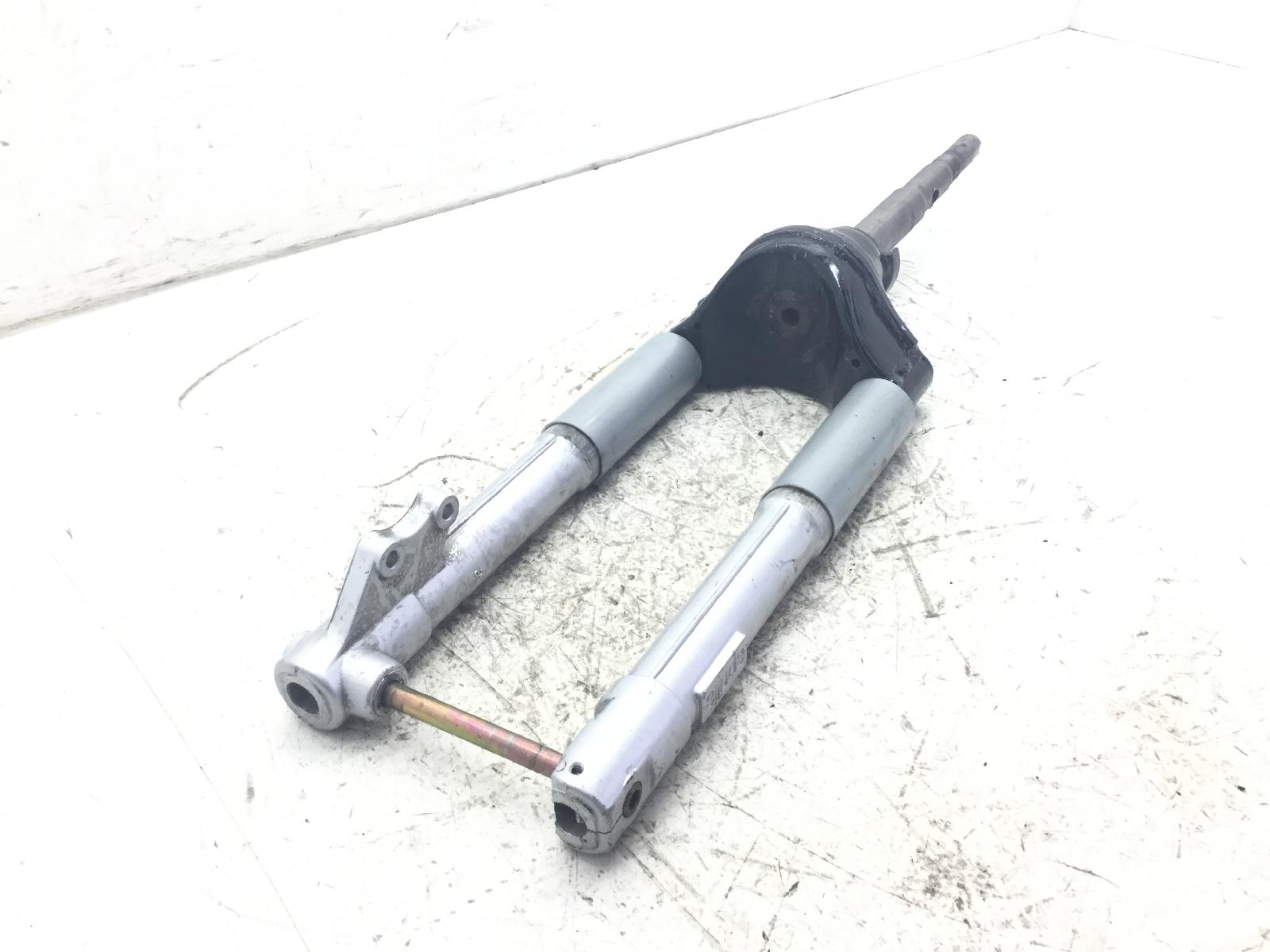 Aprilia scarabeo 4t 50 forcella anteriore - crepe su protezione steli 2006 2009 tga00