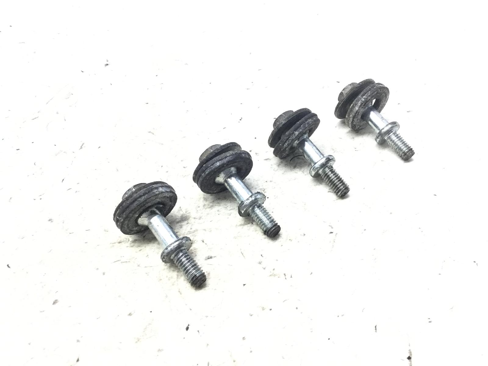 Aprilia scarabeo 4t 50 kit 4 viti coperchio testa testata 2006 2009 tgb00