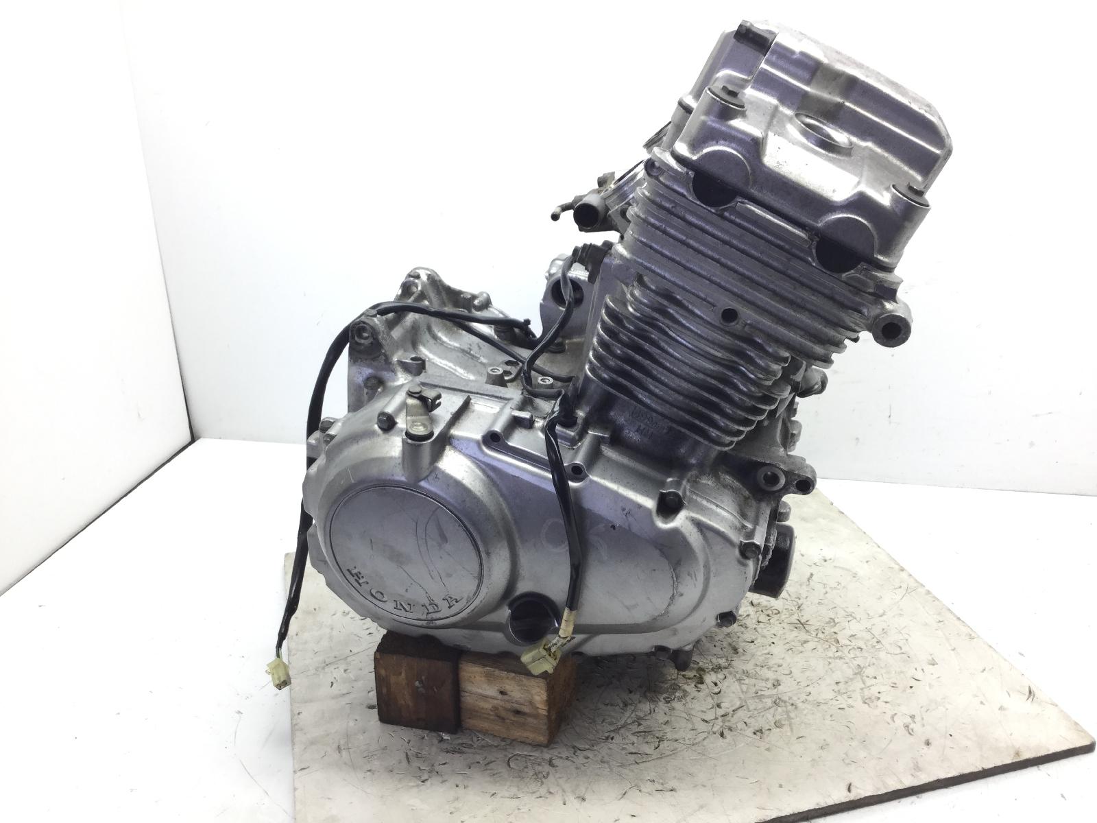 Honda cb 500 blocco motore engine pc26e - rottura su coperchio pompa acqua 2001 2001 pc32aoyf