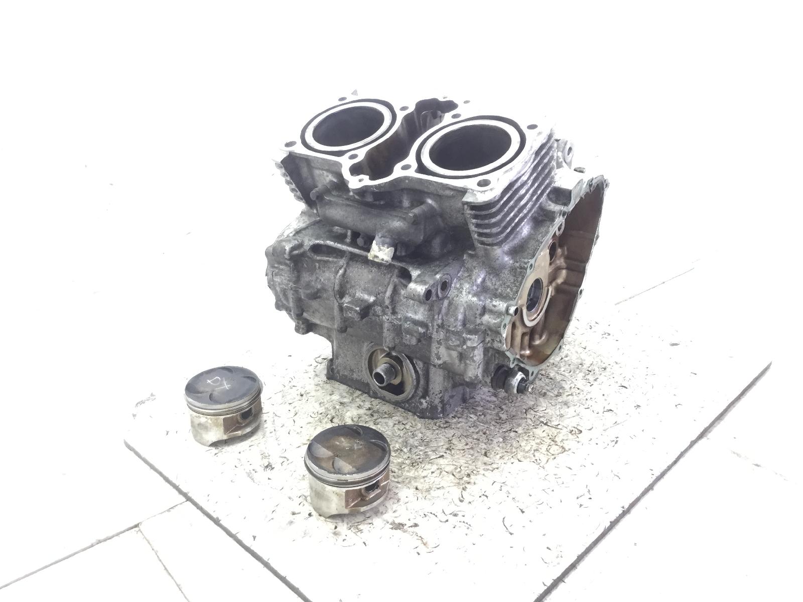 Honda cb 500 carter motore vuoto e pistoni - mod. pc26e 2001 2001 pc32aoyf