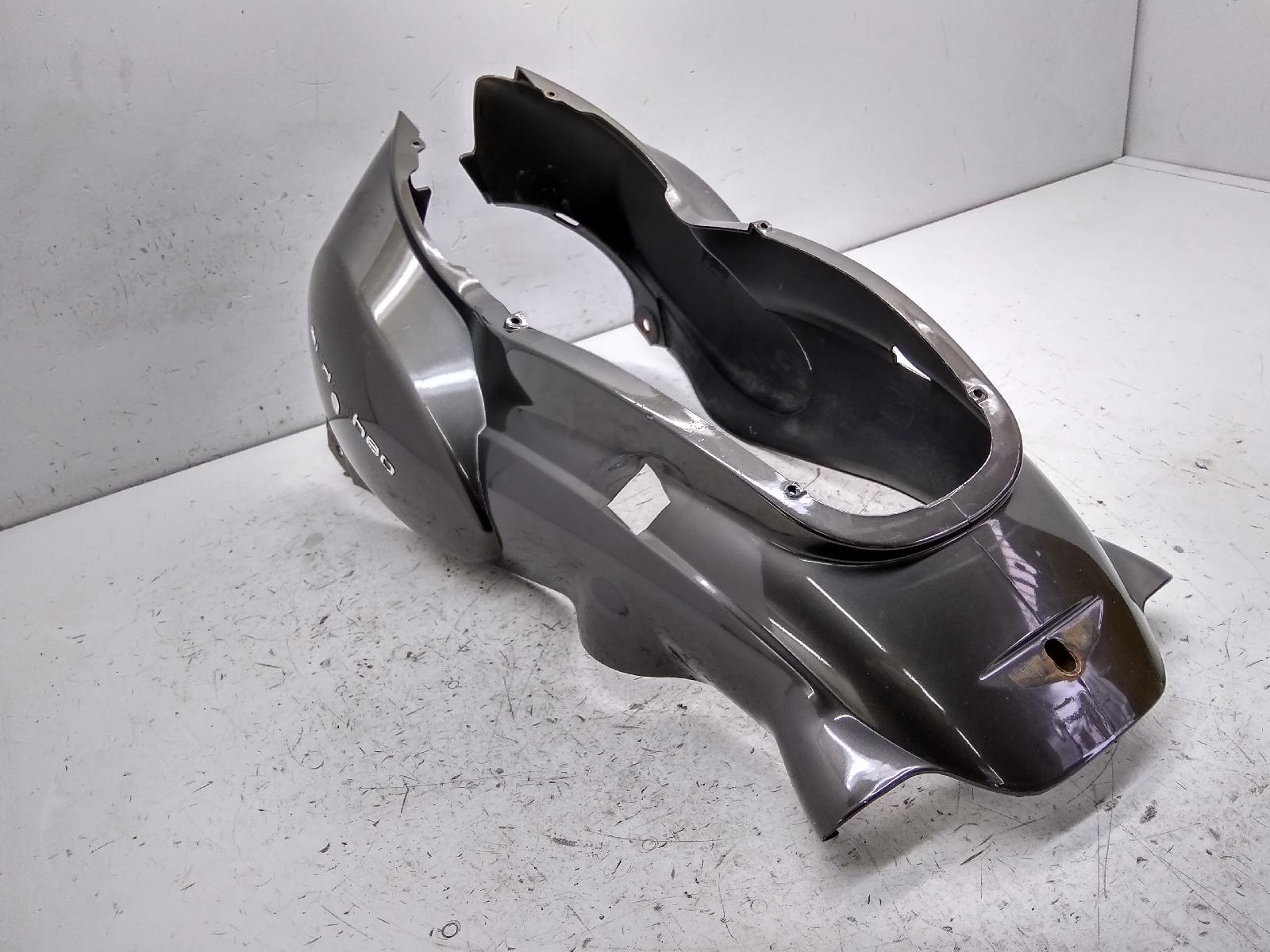 Aprilia scarabeo 4t 50 carena fiancate coda codone posteriore 2002 2006 tg000