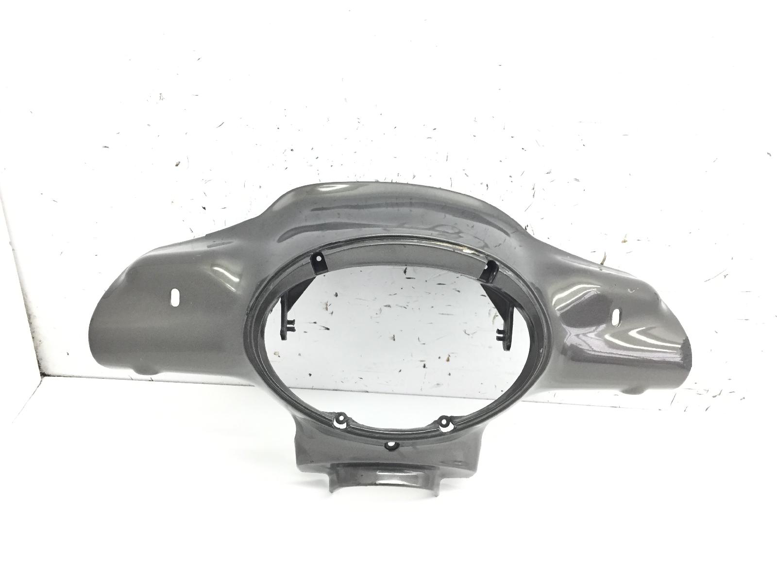 Aprilia scarabeo 4t 50 carena manubrio anteriore - crepa e usura 2002 2006 tg000