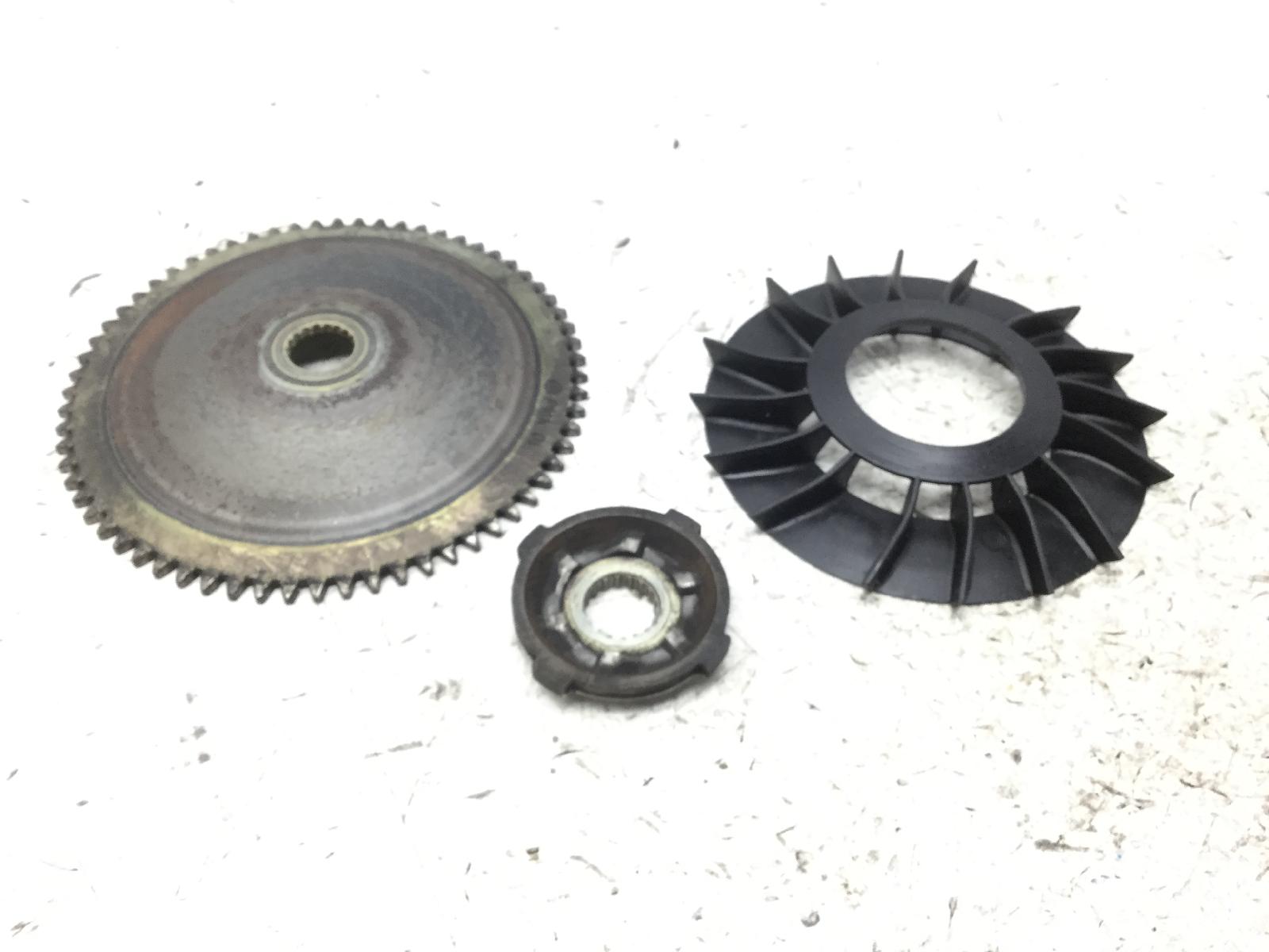 Aprilia scarabeo 4t 50 semipuleggia variatore fissa 2002 2006 tg000