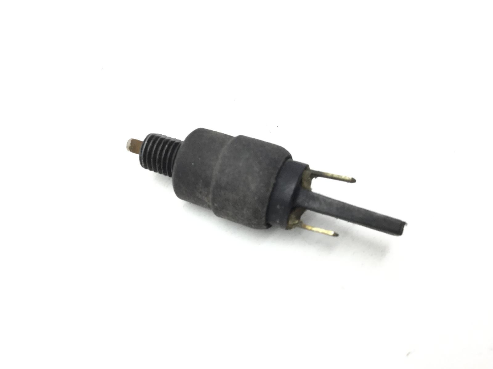 Aprilia scarabeo 4t 50 sensore pulsante stop microstop freno anteriore 2002 2006 tg000
