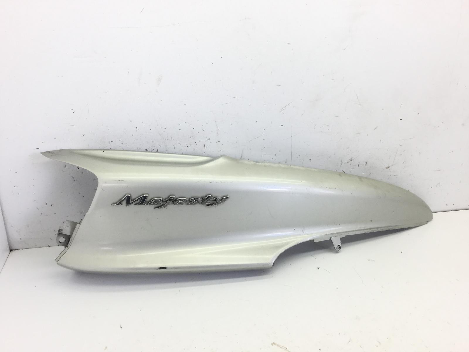 Yamaha majesty yp 250 carena fiancata posteriore destra - piccola rottura 2000 2001 sg041